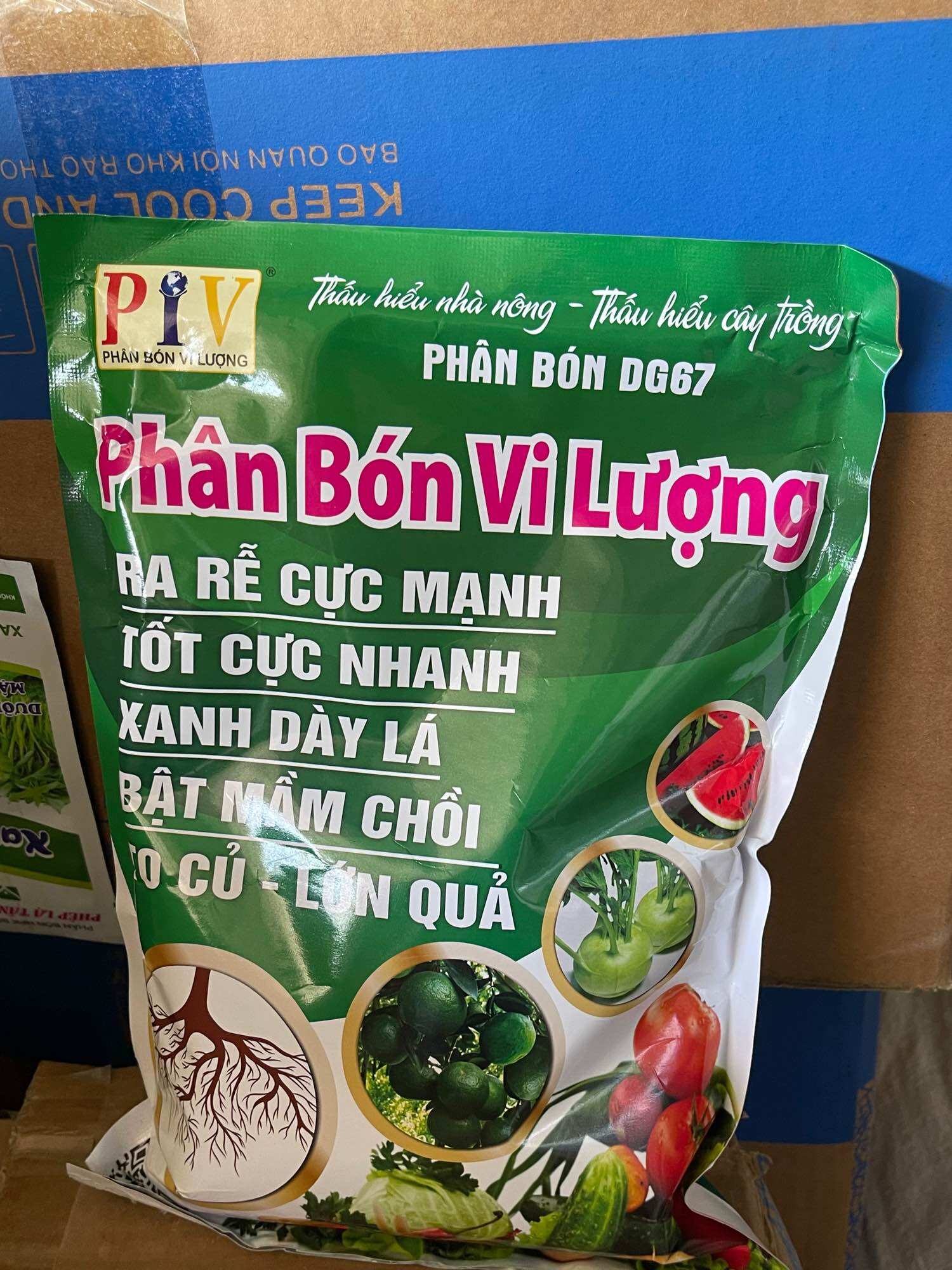 Phân bón vi lượng ra rễ cực mạnh, xanh dày lá, to củ
