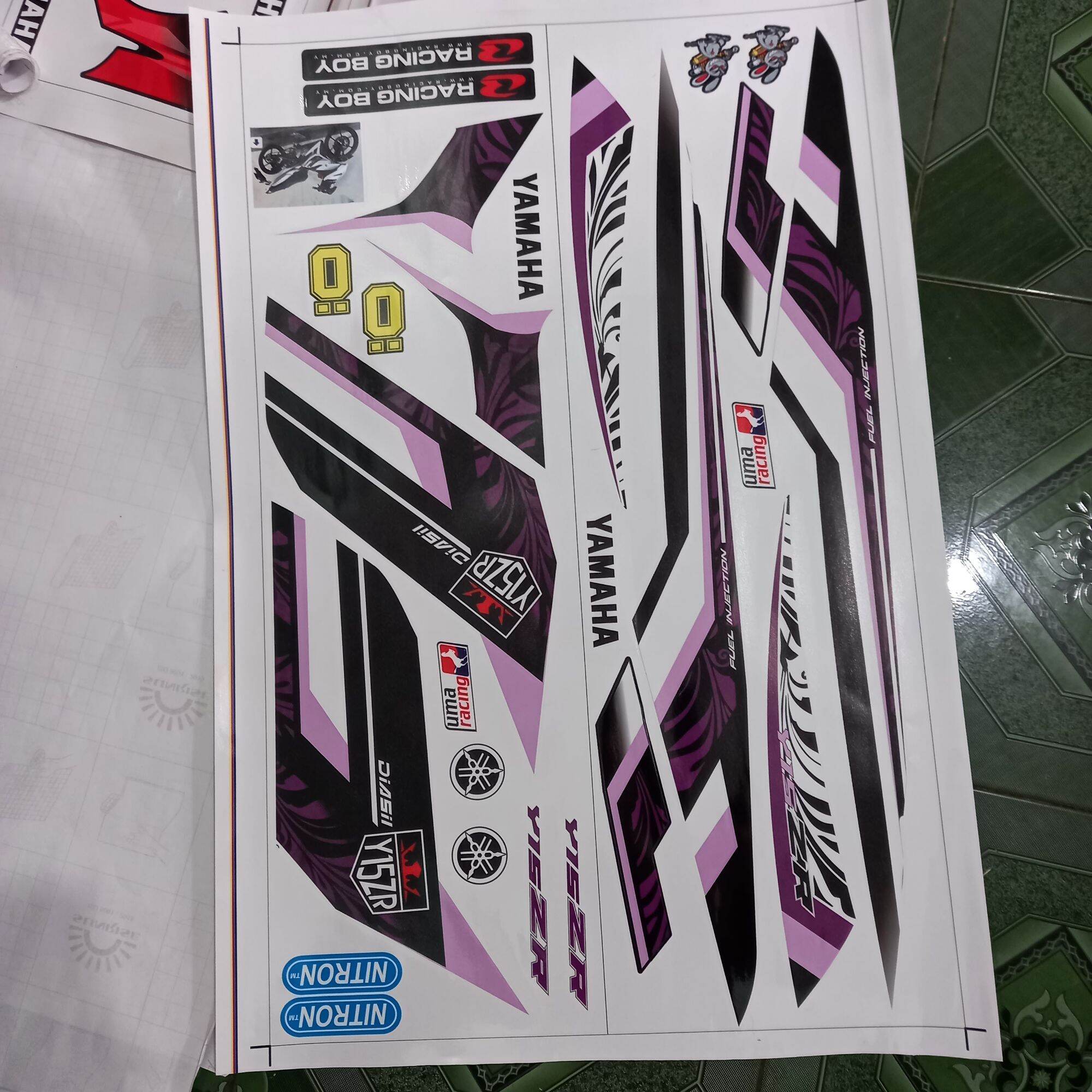 tem rời ex 150 tím đen y15zr dán xe trắng
