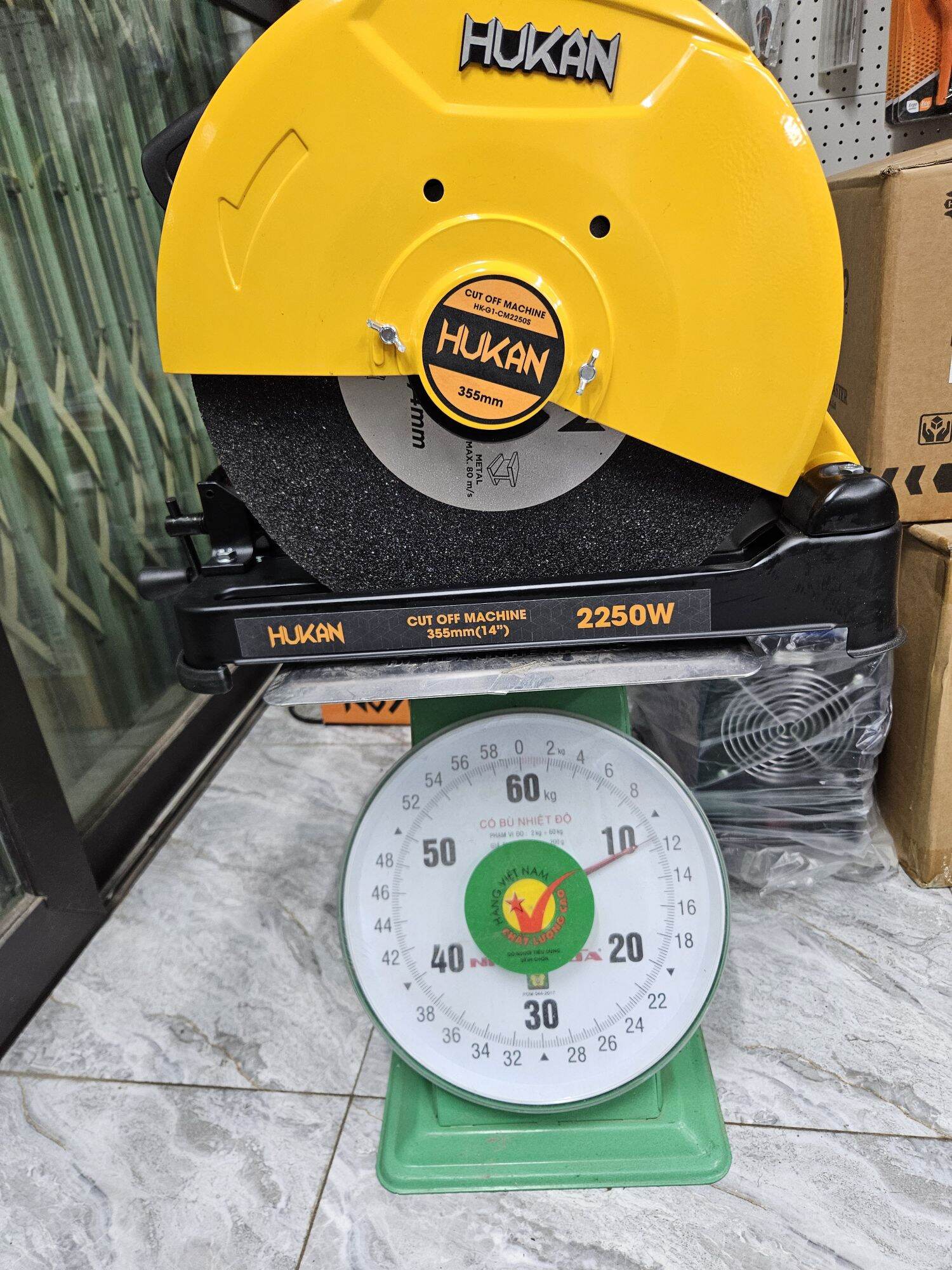 Máy cắt sắt bàn HUKAN 355mm công suất 2250W