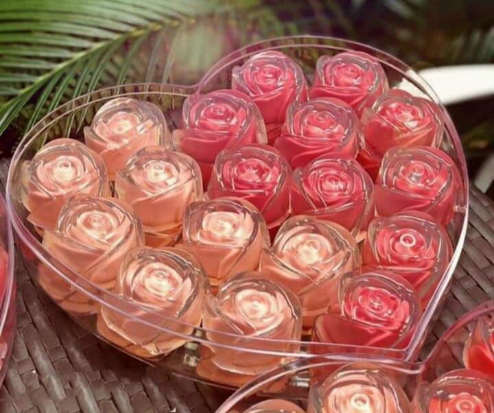 Bộ 30 khuôn hoa hồng mẹ con giá sale