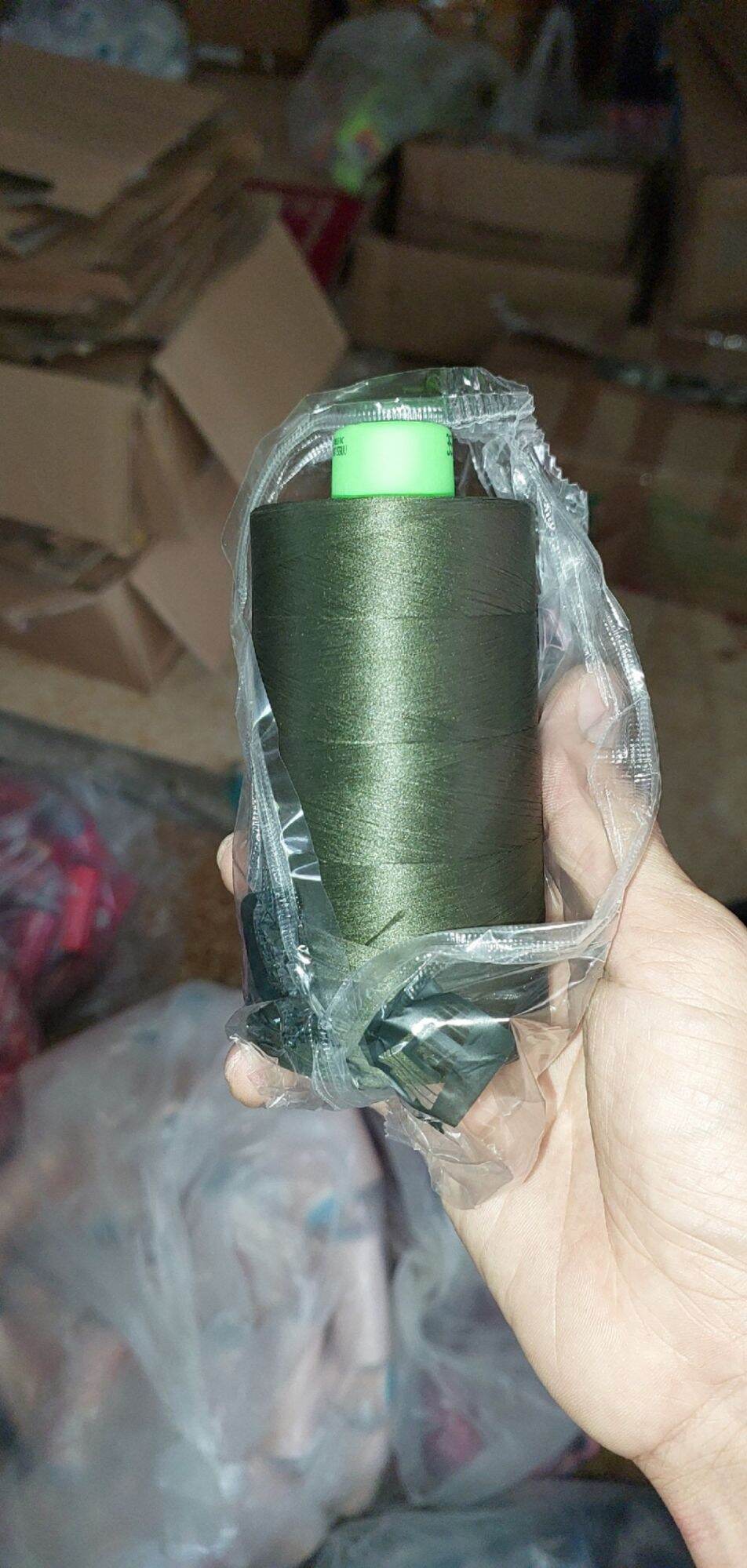 Sét 3 cuộn chỉ tơ vắt sổ.cuốn lai 150