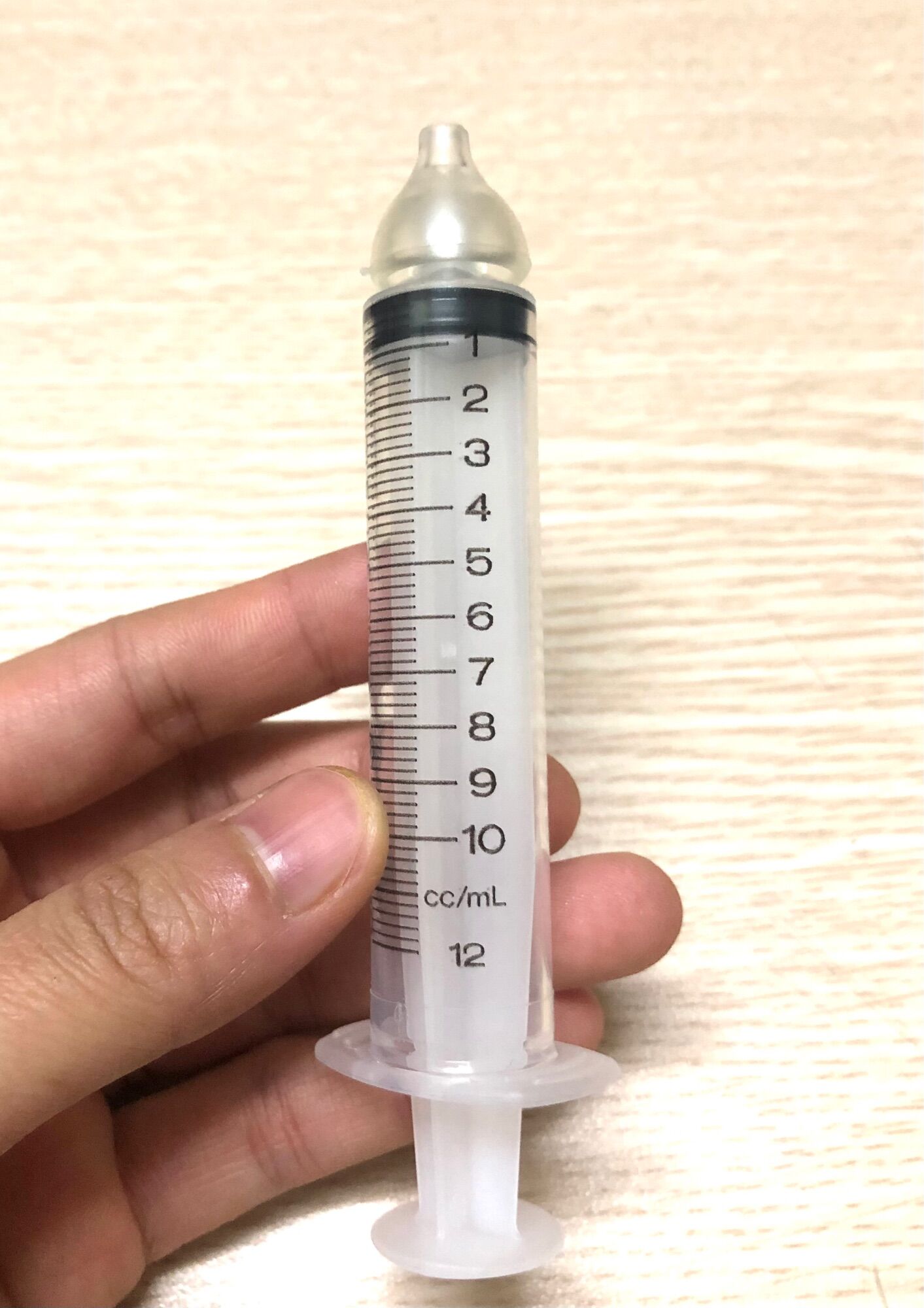 Bộ dụng cụ cao cấp vệ sinh mũi cho bé gồm 1 bơm và 1 đầu silicon cao cấp