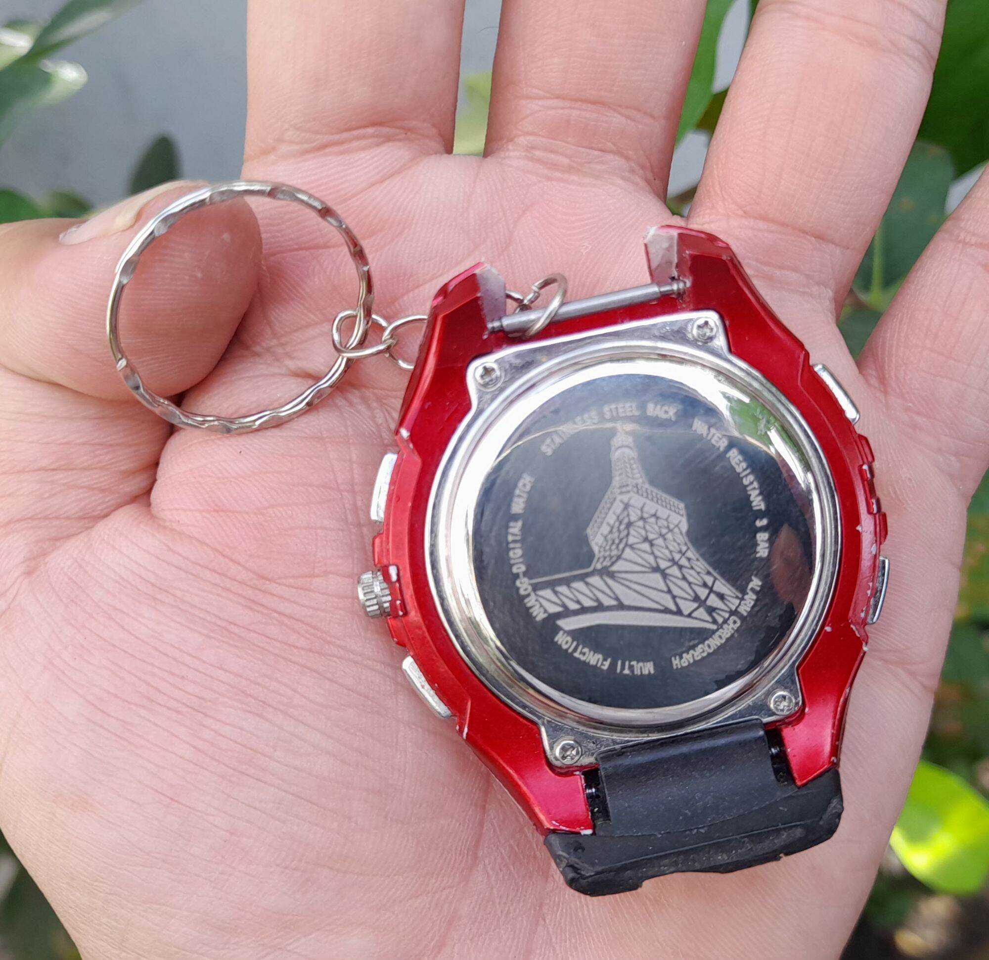 Đồng hồ móc khóa 2 máy độc lạ