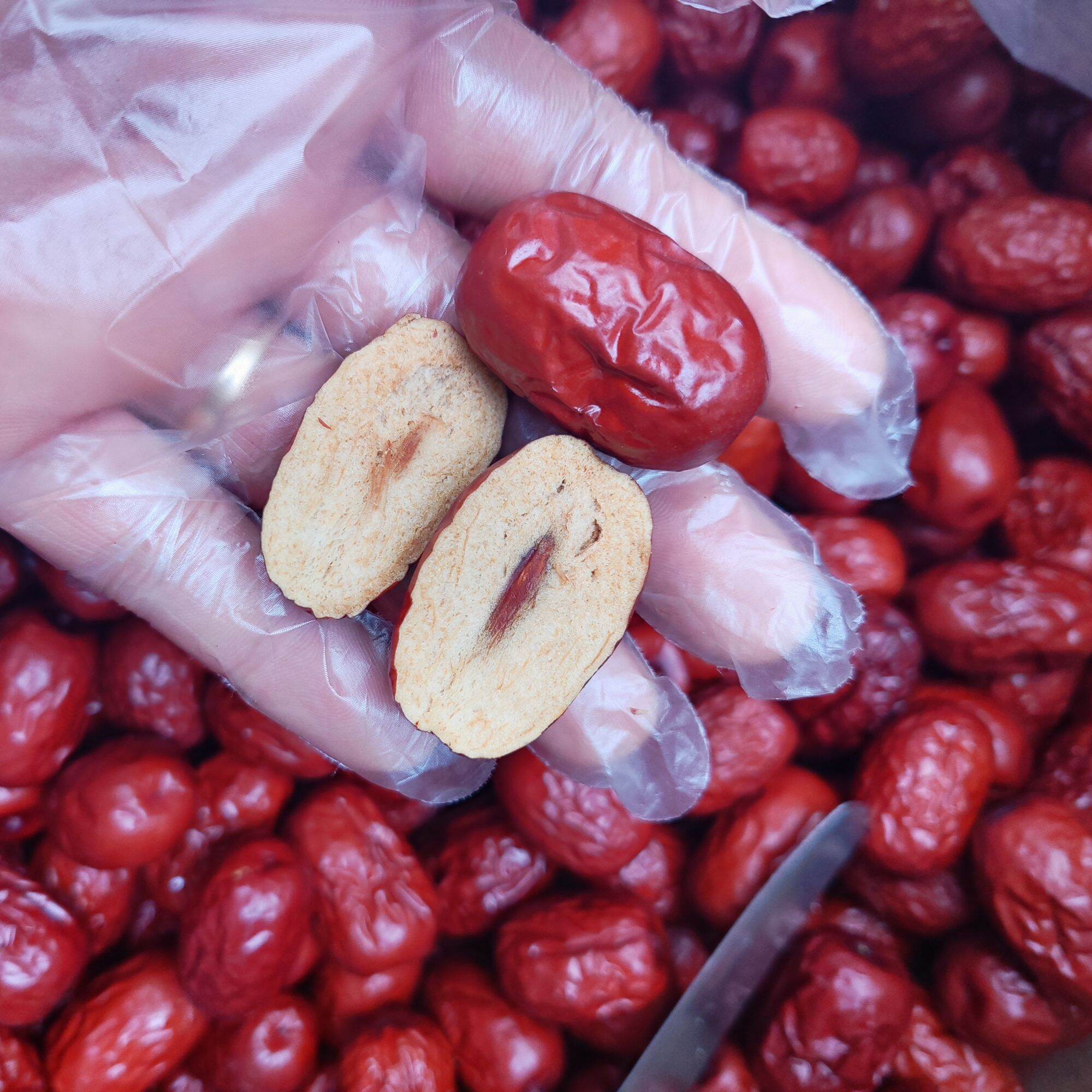 Táo Đỏ Tân Cương Size Trung Mềm Ngọt 500Gr