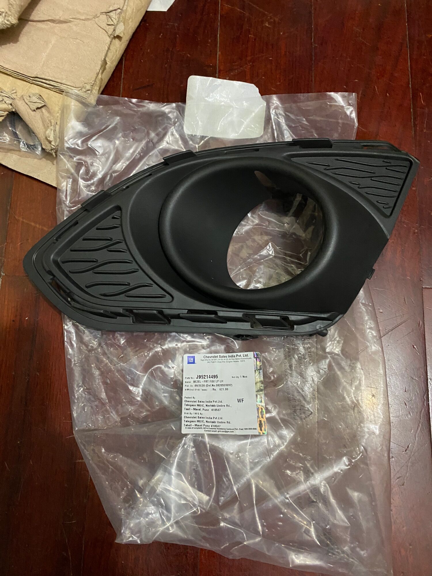 Ốp đèn gầm spark gm:95214496
