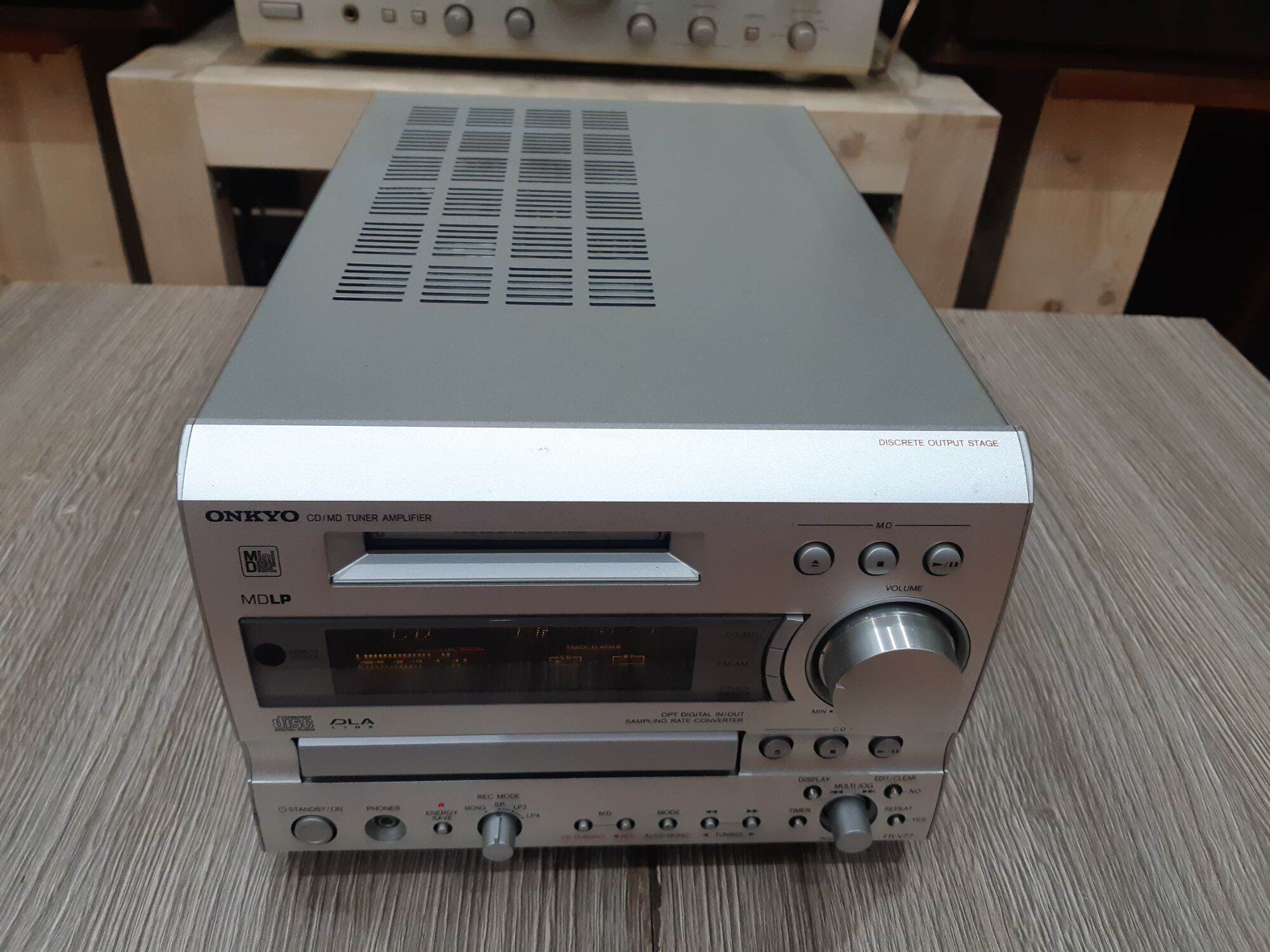 Cục dàn Onkyo V77 nguyên zin