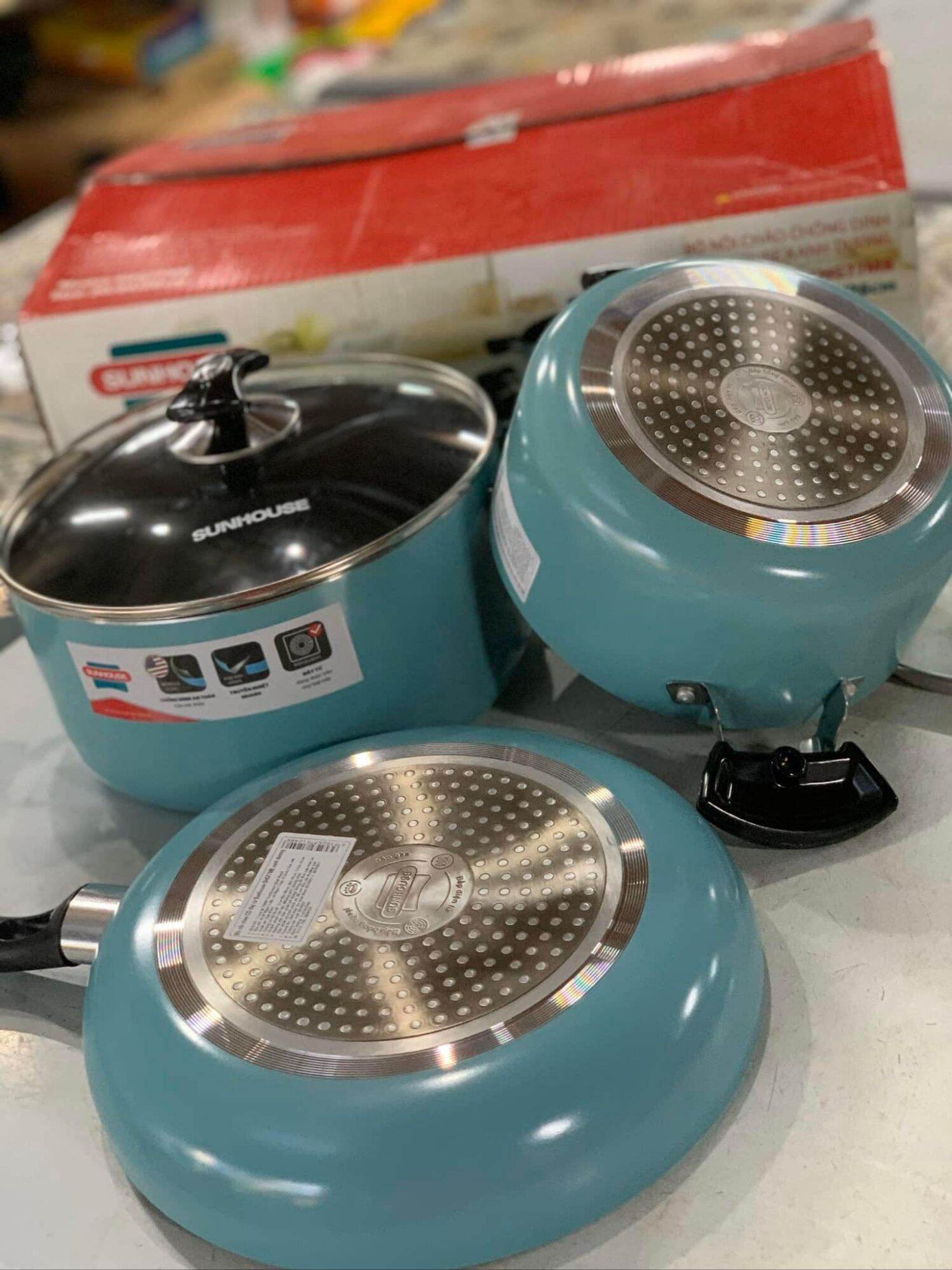 Nồi SUNHOUSE SHG77MB  đáy từ ( XANH DƯƠNG)