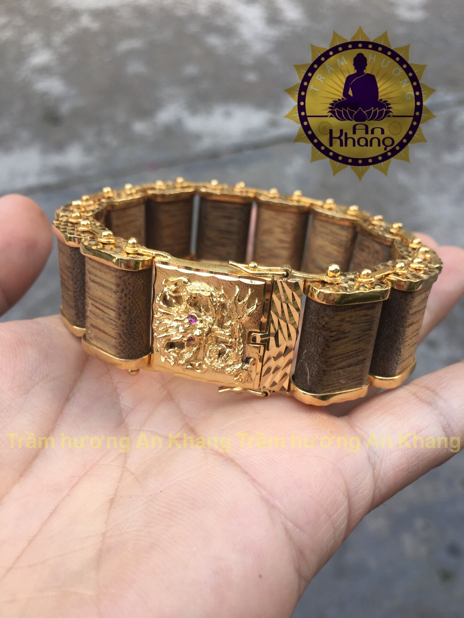 Lách tay trầm tốc tự nhiên