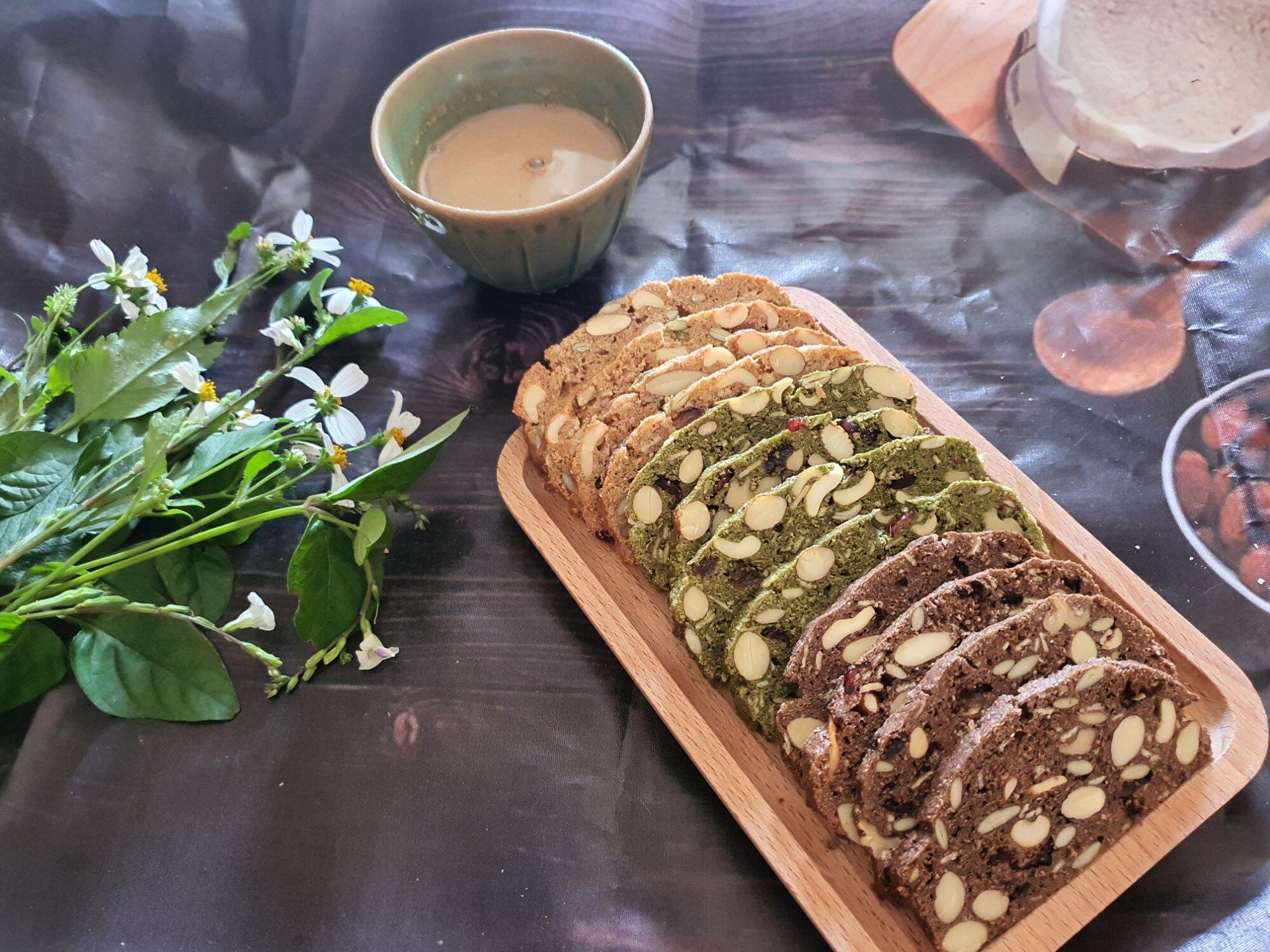 Bánh Biscotti - 100% bột nguyên cám - 250gr