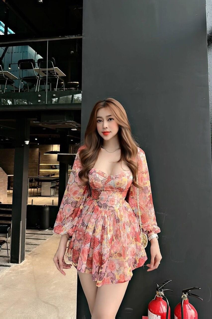 Đầm voan hoa tay dài