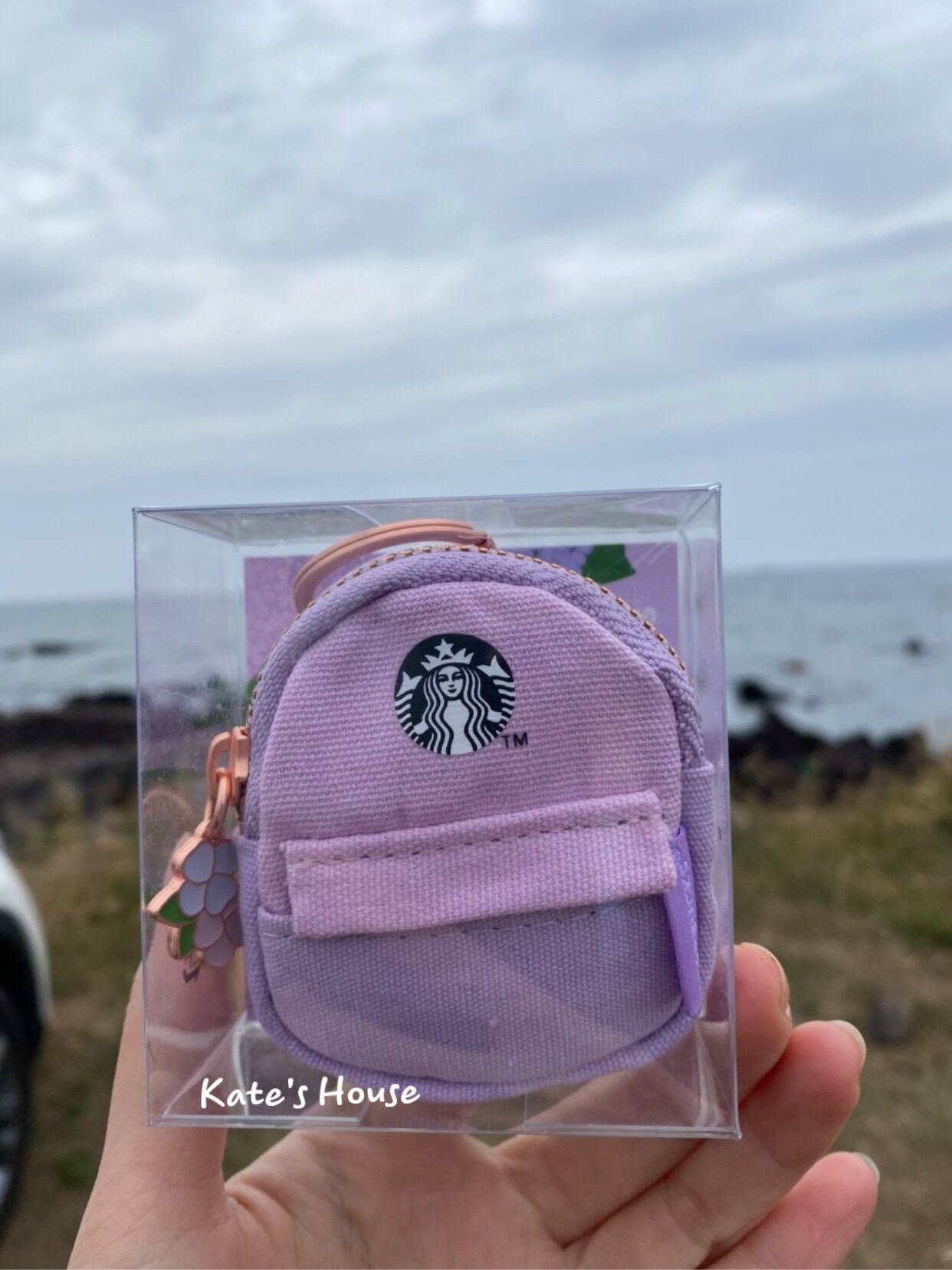 Móc khoá Starbucks ba lô mini Jeju -