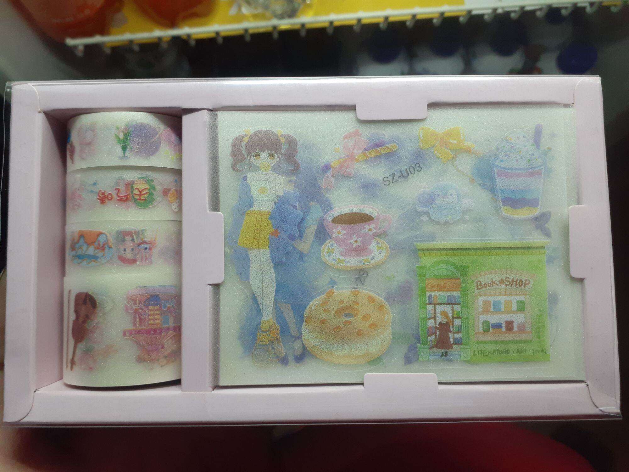 hộp sticker trang trí và băng keo sticker