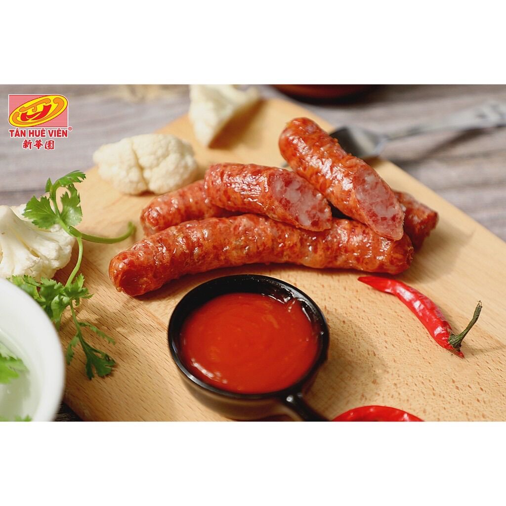 Lạp xưởng nạc 4* Tân Huê Viên (hộp 500g)