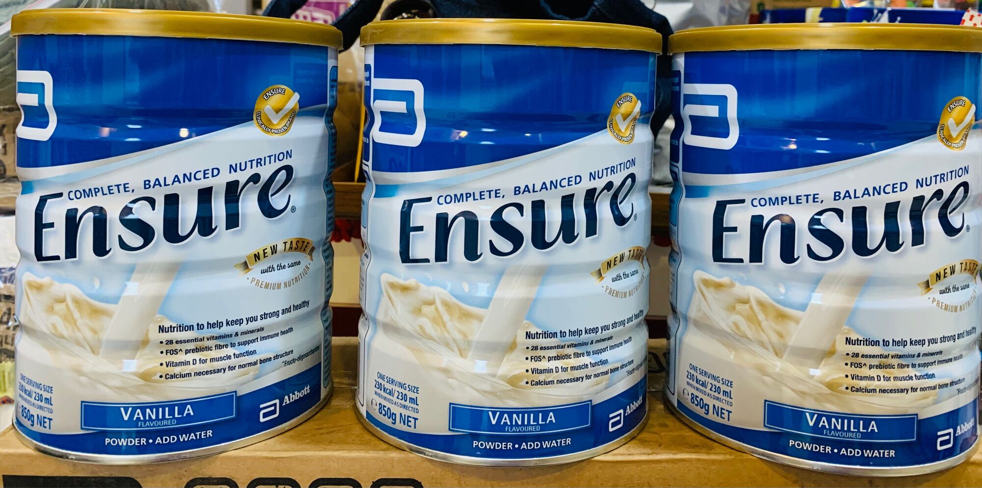 Sữa bột ensure vanilla lon 850g - úc
