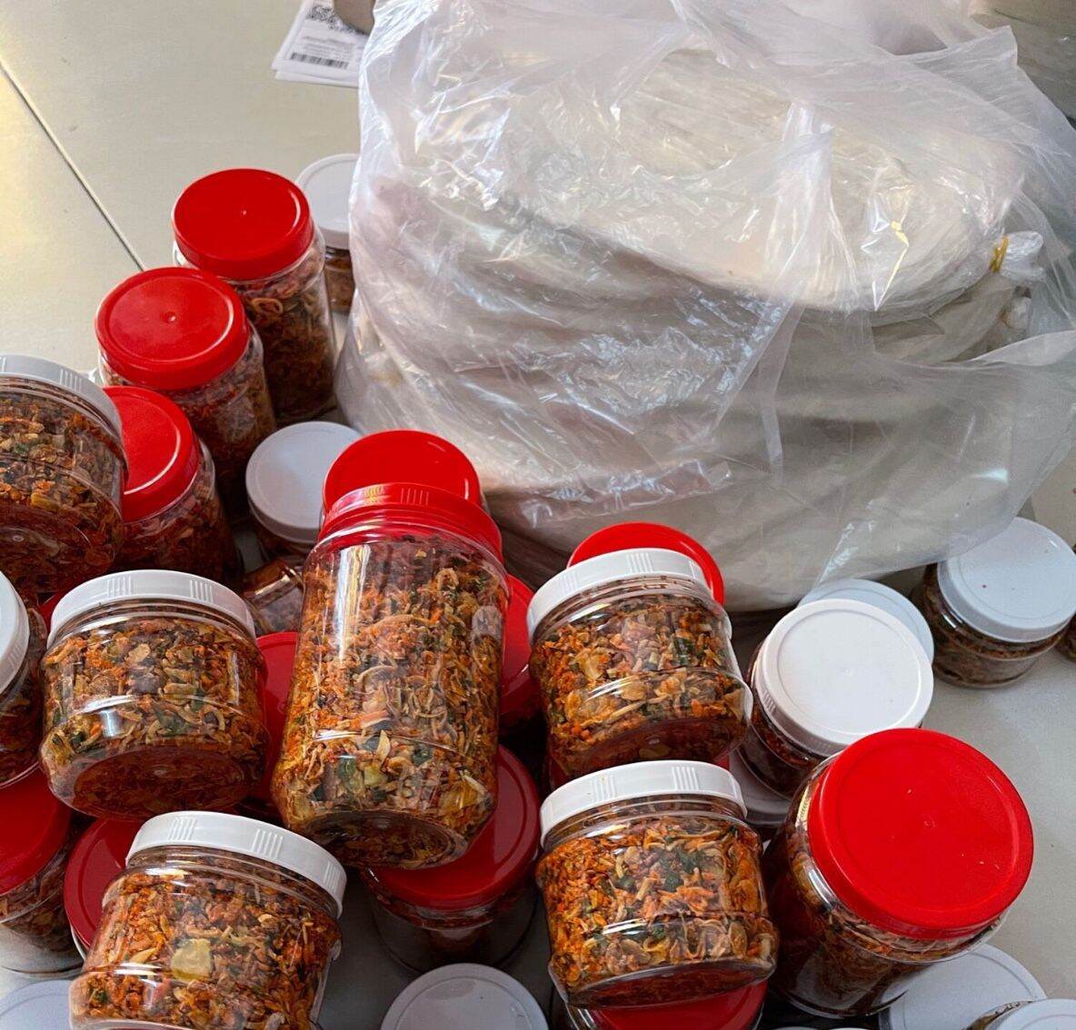 Combo 200gr Muối Tép Hành Phi + 250 gr Bánh Tráng Phơi Sương Loại 1- Thế Giới Bánh Tráng