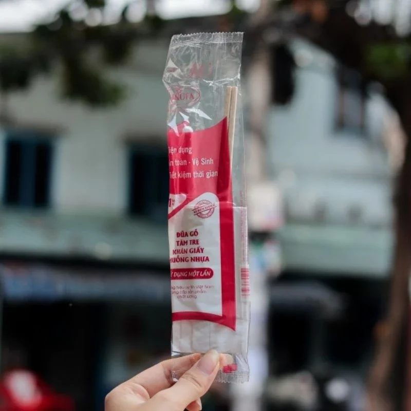 100 Bộ Combo (Đũa, Muỗng nhựa, Khăn Giấy, Tăm) Đồ dùng một lần