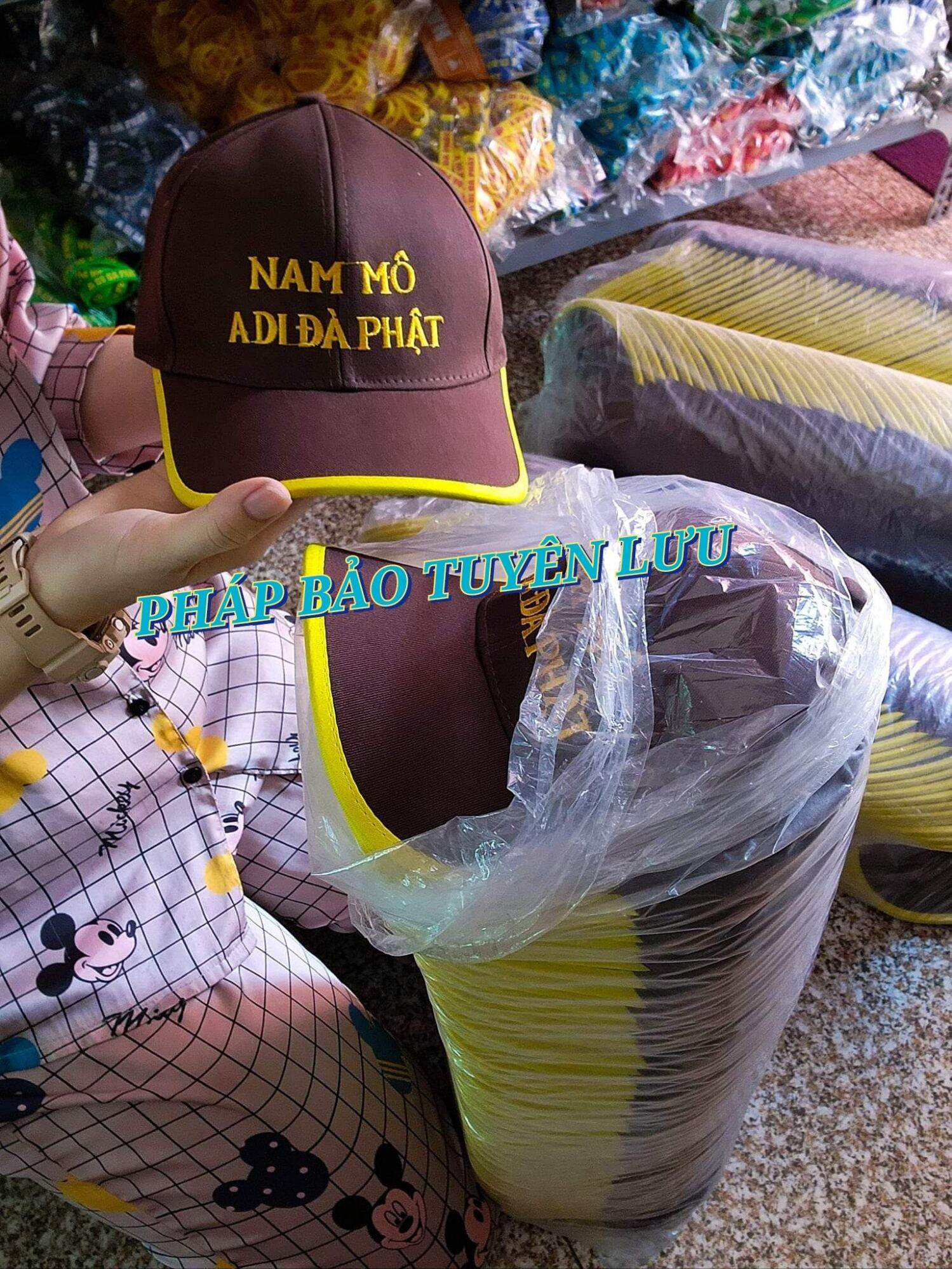 NÓN THÊU DANH HIỆU NAM MÔ A DI ĐÀ PHẬT
