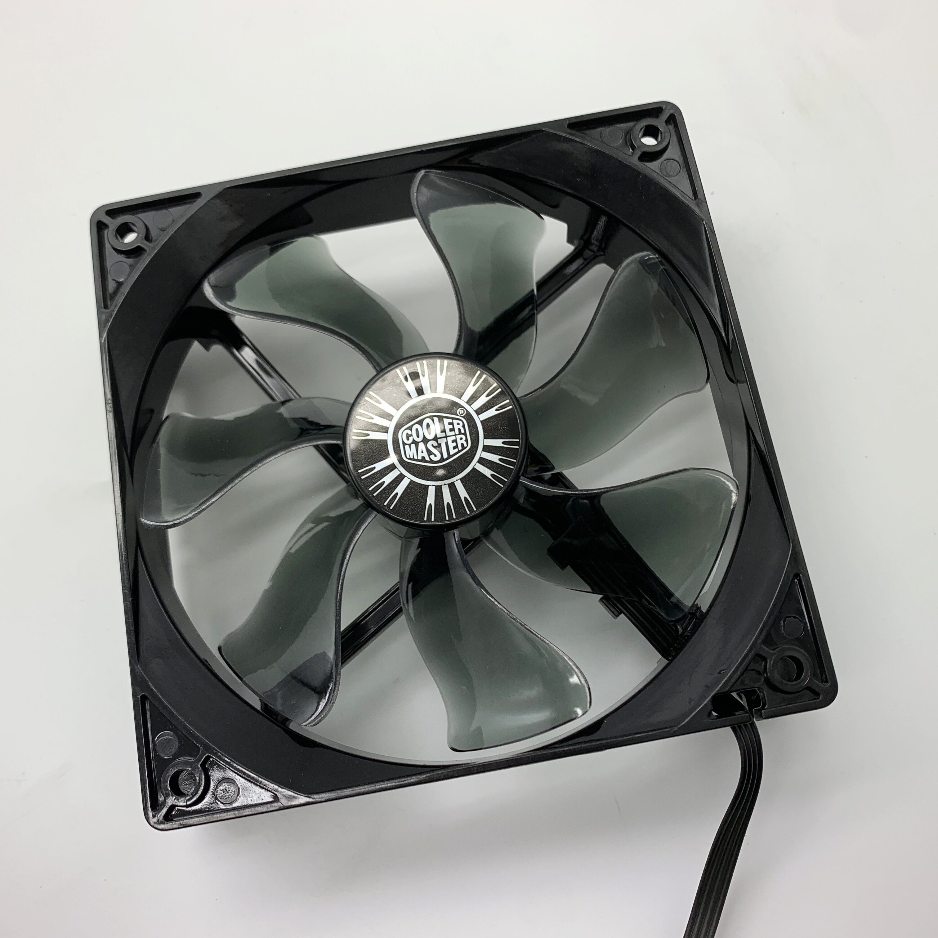 Silent Fan 12cm Giá 162,000 Đồng*Miễn phí vận chuyển