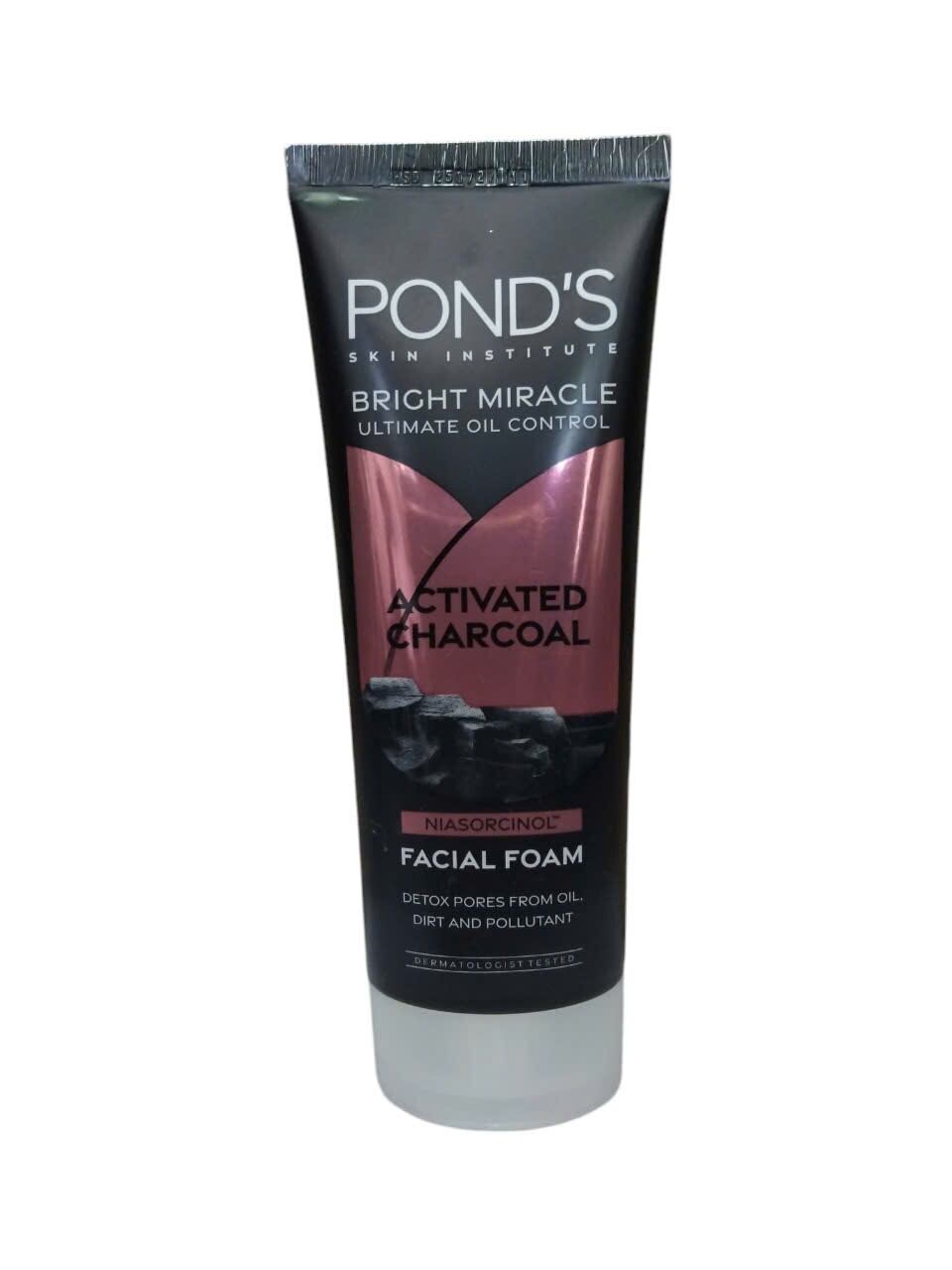 Sữa rửa mặt sáng da Pond's Bright Beauty 100g