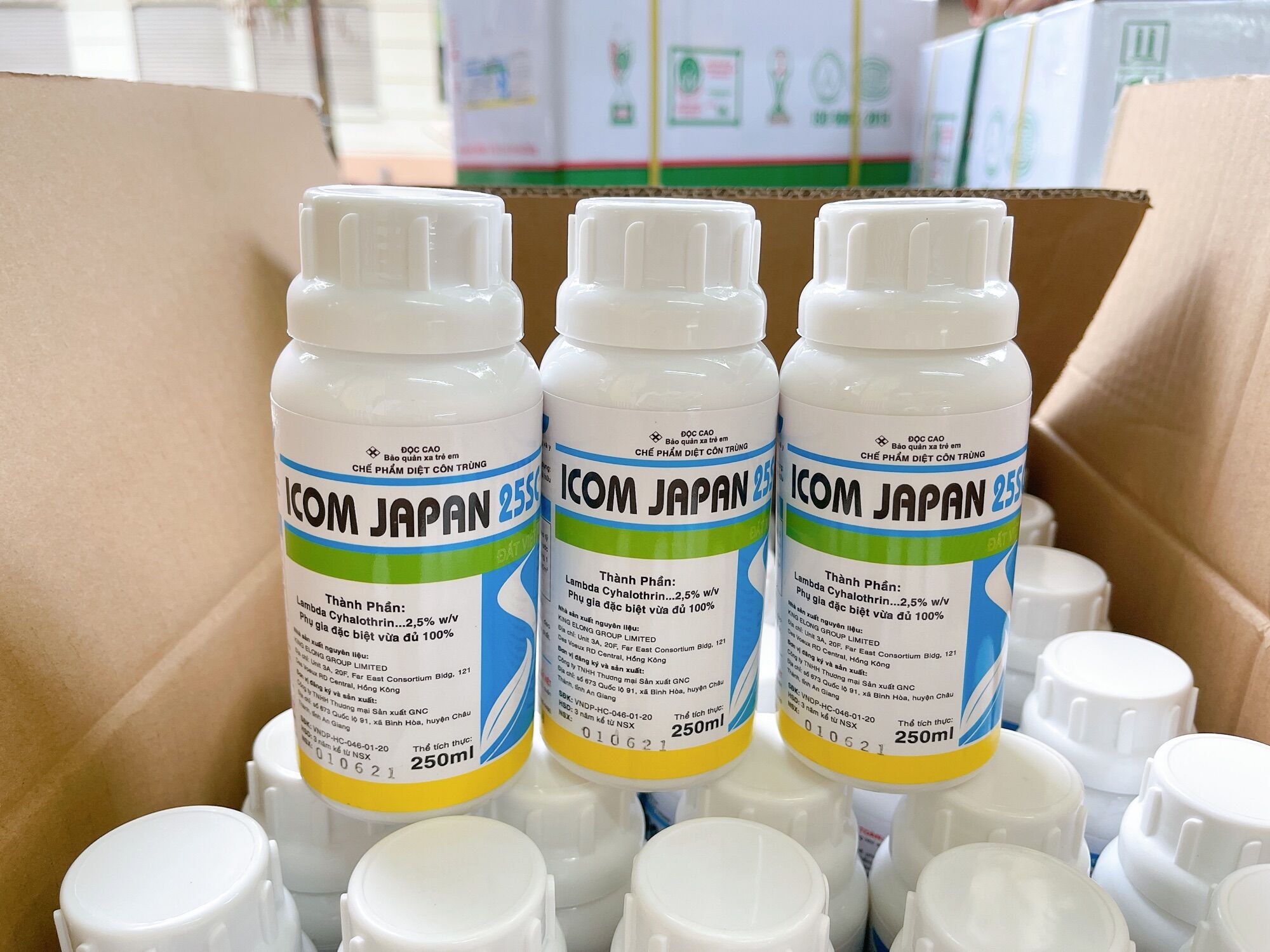 Chế phẩm diệt côn trùng icom japan 25sc 250ml