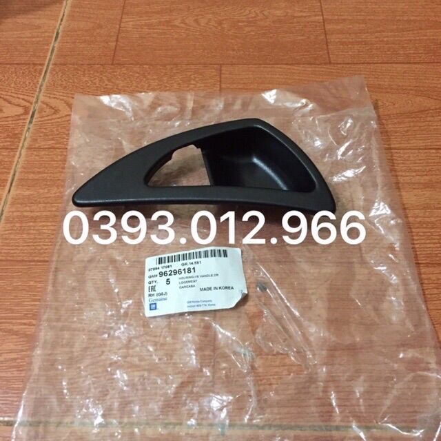 Ốp tay mở cửa trong daewoo nubira