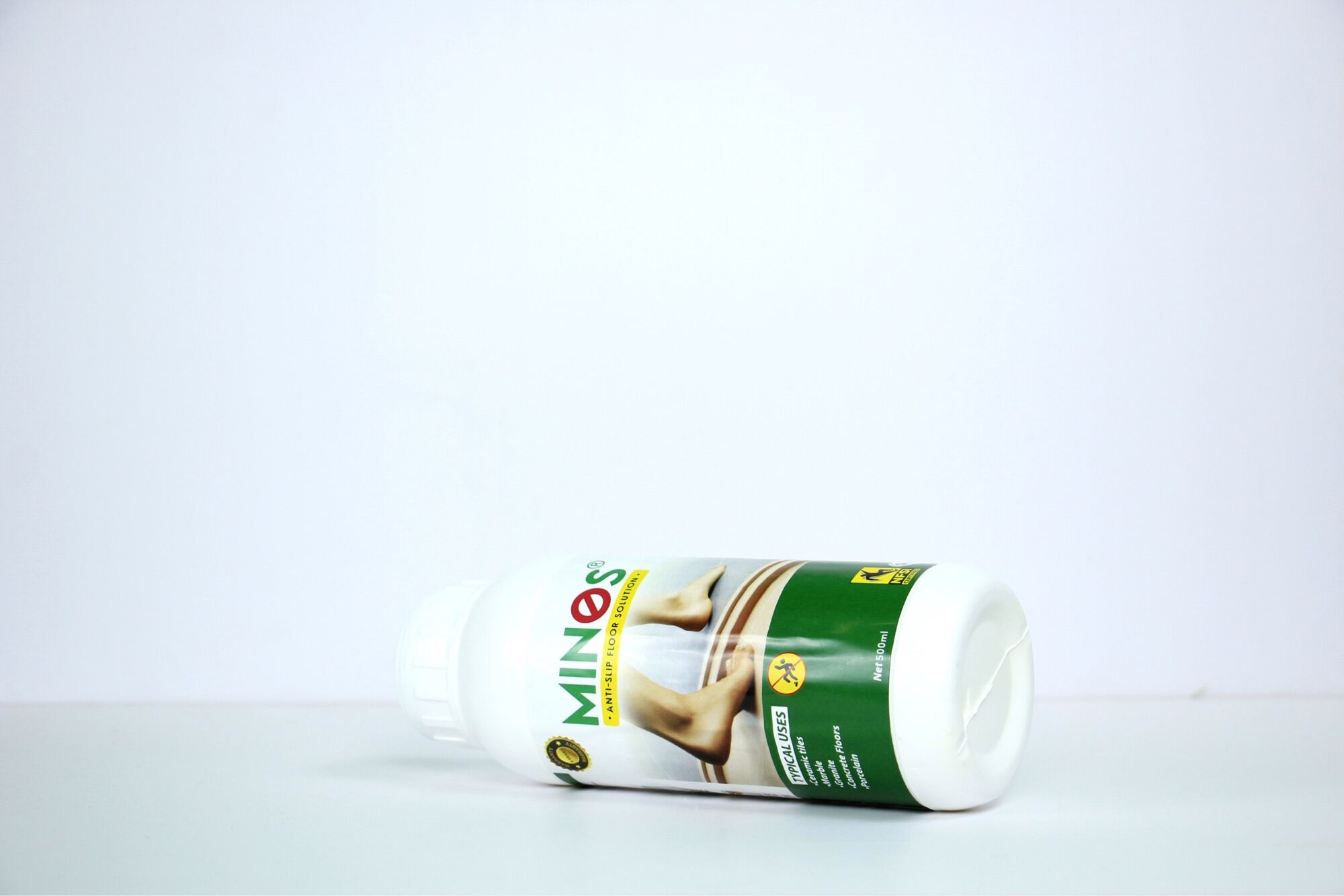 Dung dịch chống trượt MINOS