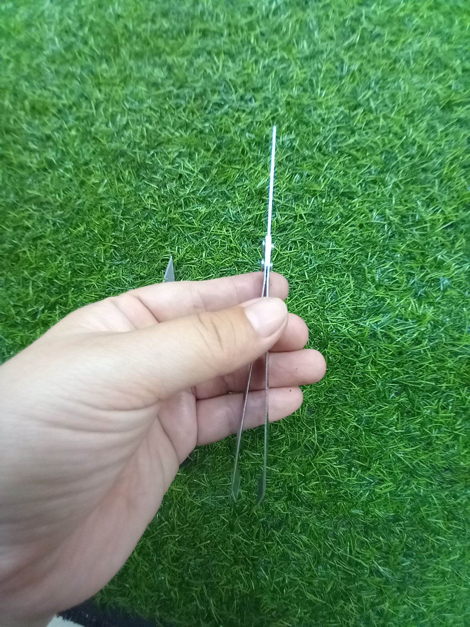 nhíp  nhổ lông  gà  vịt có  lưỡi  làm  lòng  gà  vịt (inox)