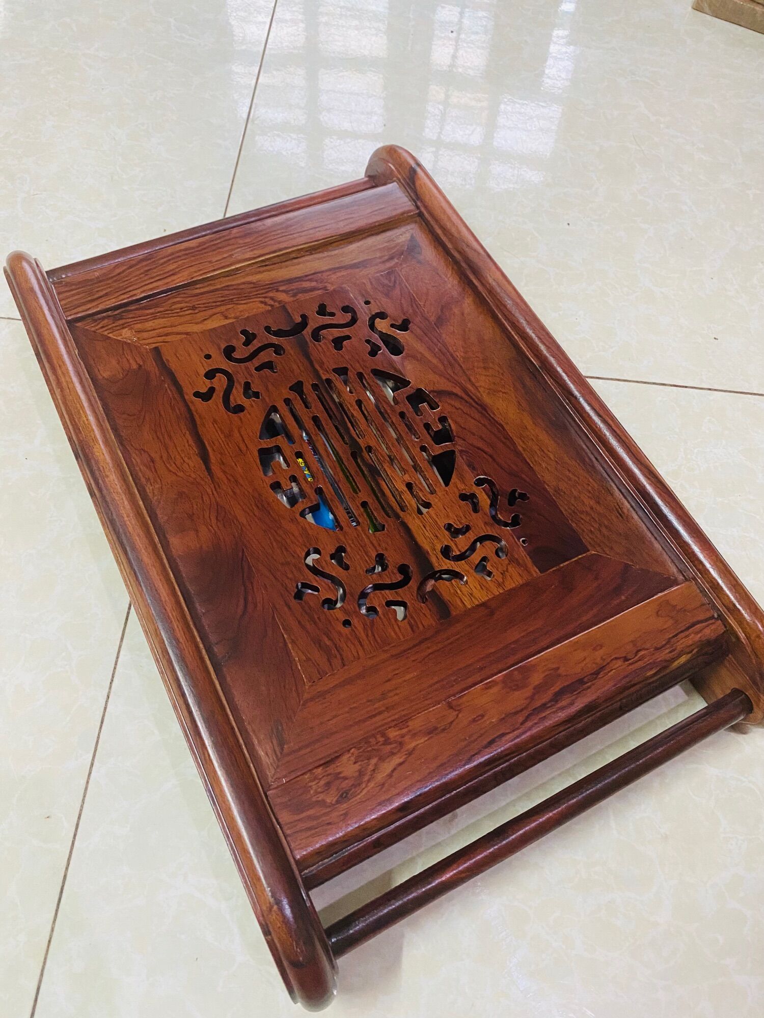 Khay trà cuốn thư gỗ cẩm lai