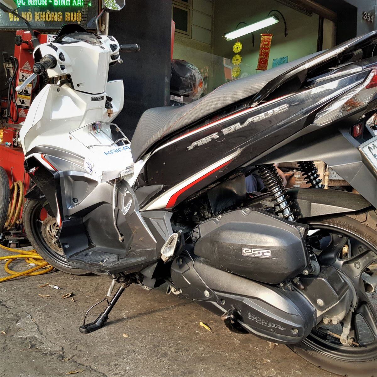 Phuộc sau - AirBlade 125 ( 2013 - 2019 ) hiệu KaiFa ( 1 cặp ) 33cm