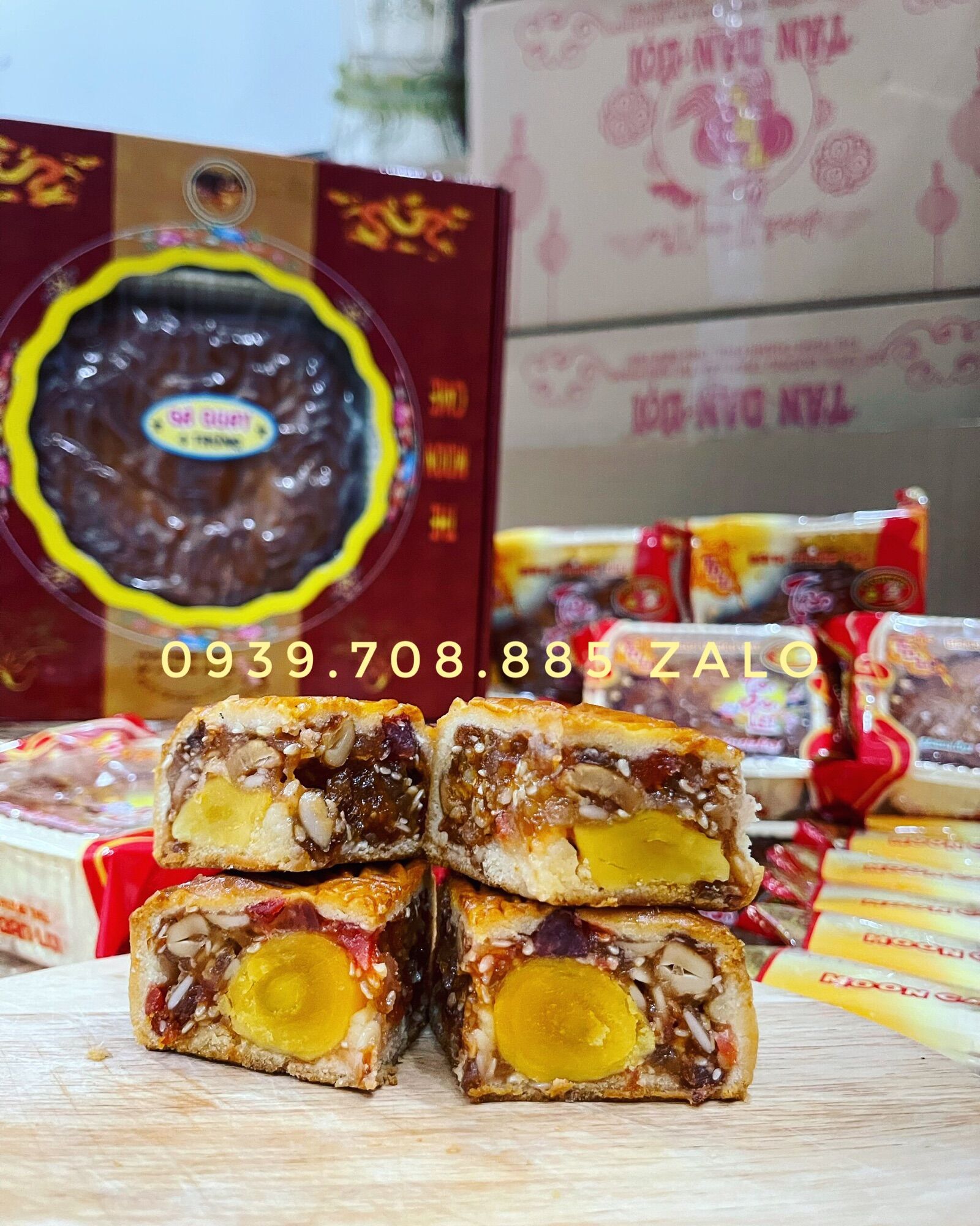 Combo nhân xá xíu 200g 2 trứng bánh trung thu tân dân lợi