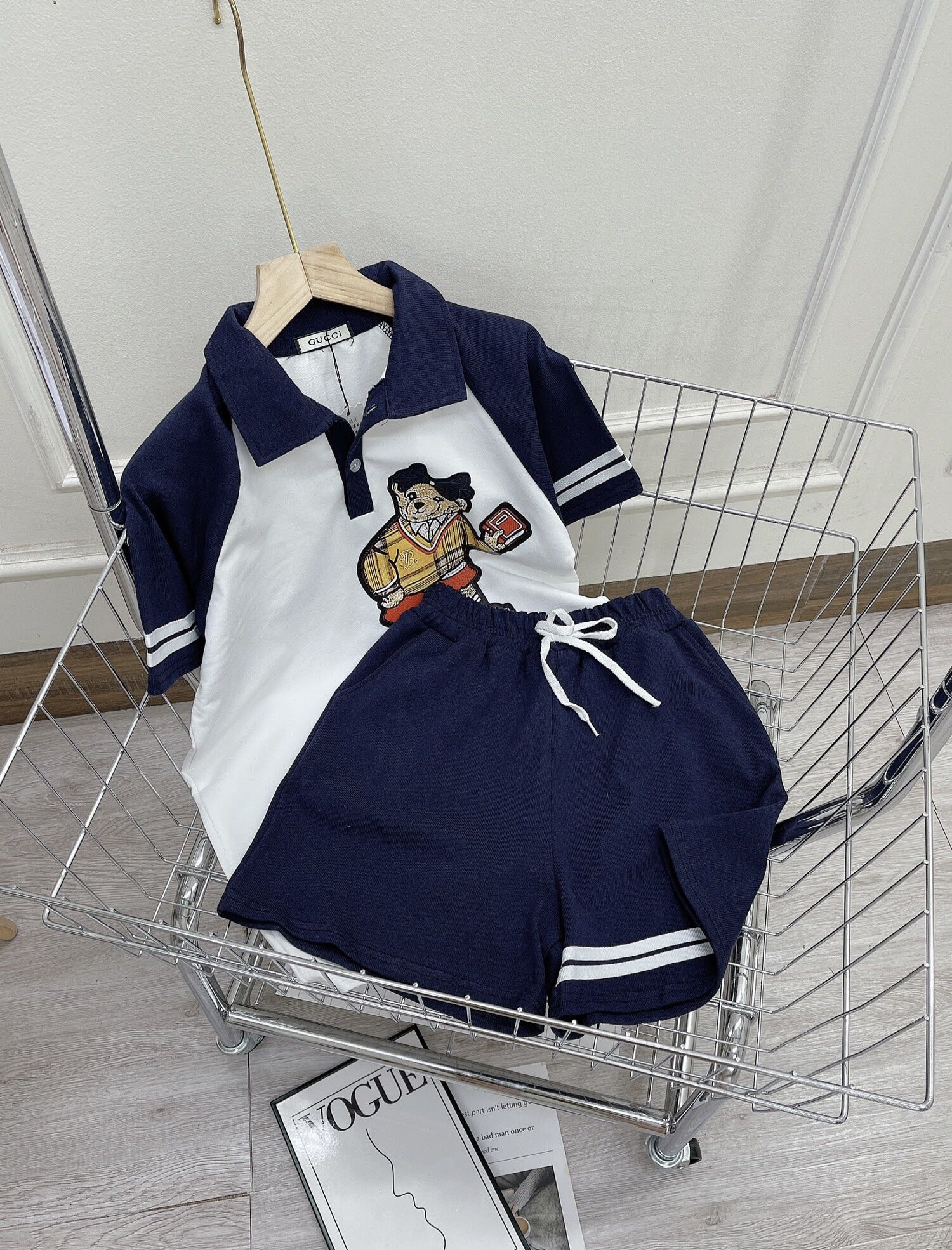 SÉT BỘ POLO THÊU GẤU NỔI DN23