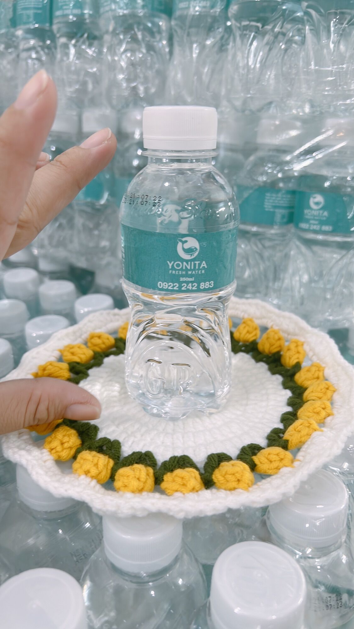 Nước suối Yonita freshwater 250ml (dòng mini) lóc 24 chai (6lit) - FreeShip Max - Yonita Lam Store