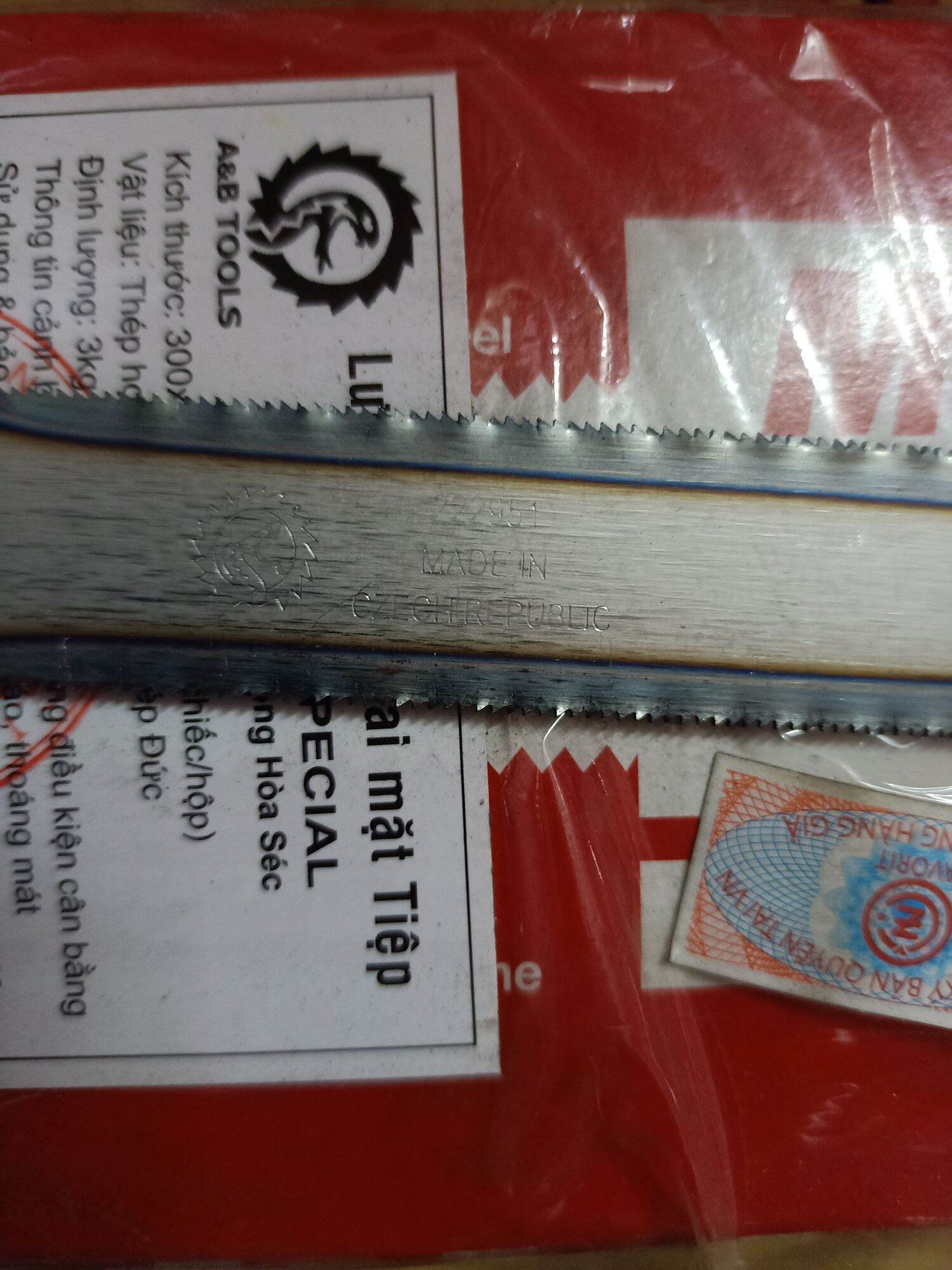 LƯỠI CƯA 2 MẶT TIỆP 300MM (HÀNG LOẠI 1)
