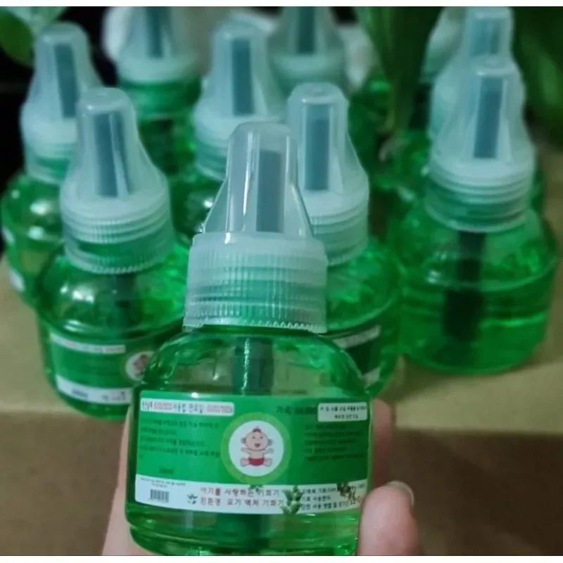 Lọ tinh dầu đuổi muỗi