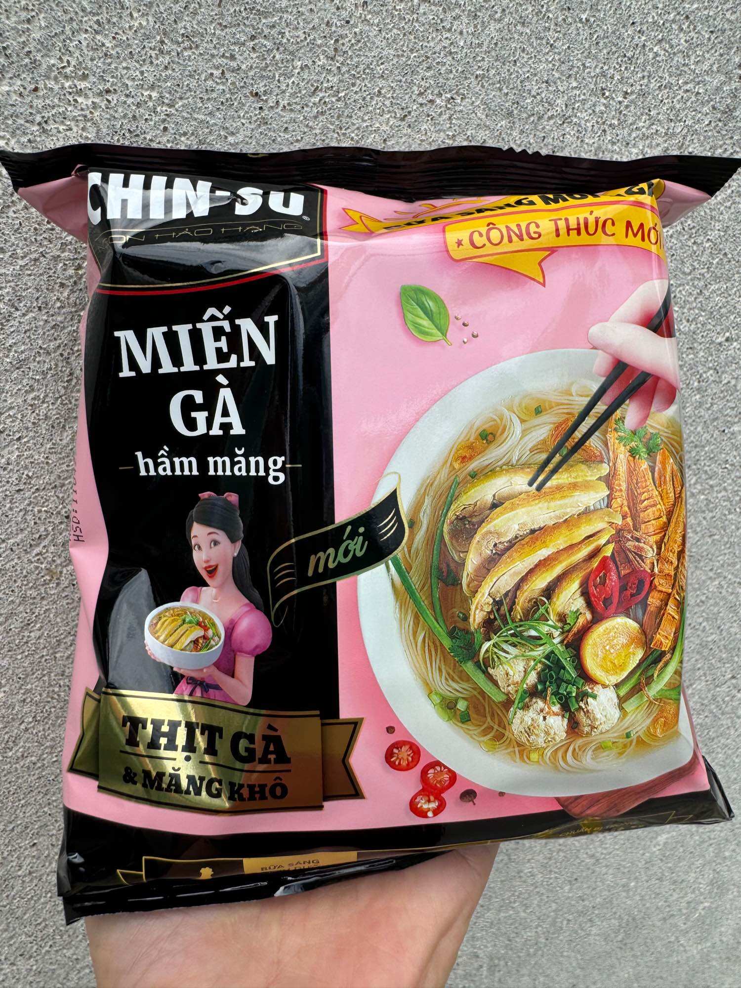 Miến Story Chinsu Miến Gà Lá Chanh 149G (Có thịt & Măng khô)