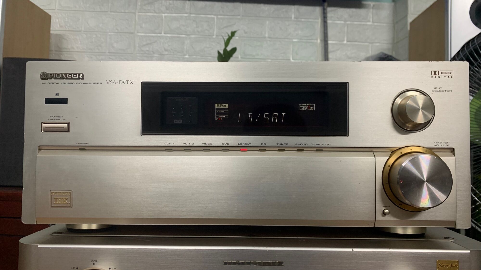 Amply Pioneer-D9TX