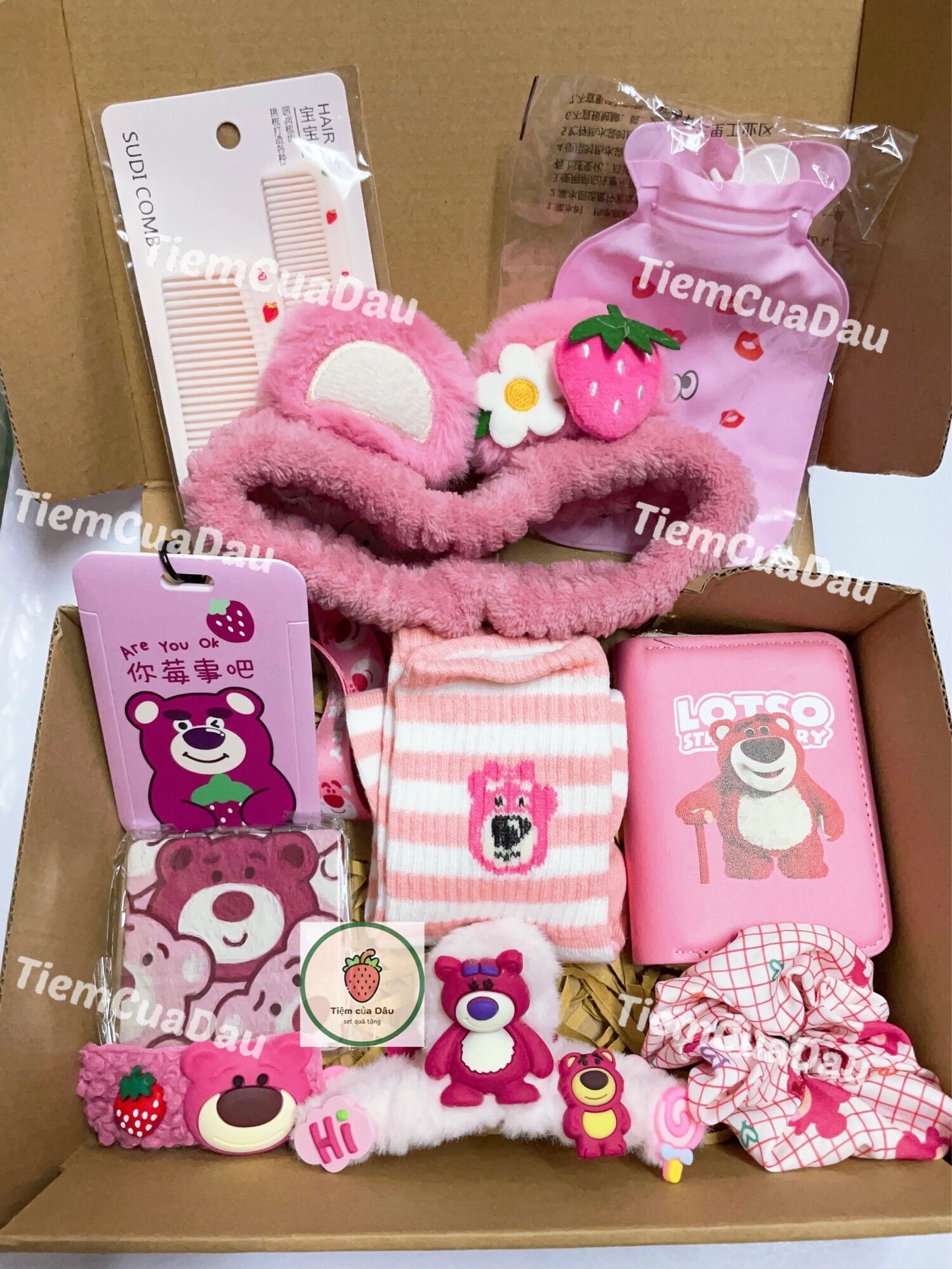 Set Quà Tặng Gấu Dâu Combo 10 Món