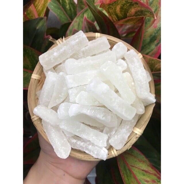 Mứt bí dài thơm ngon