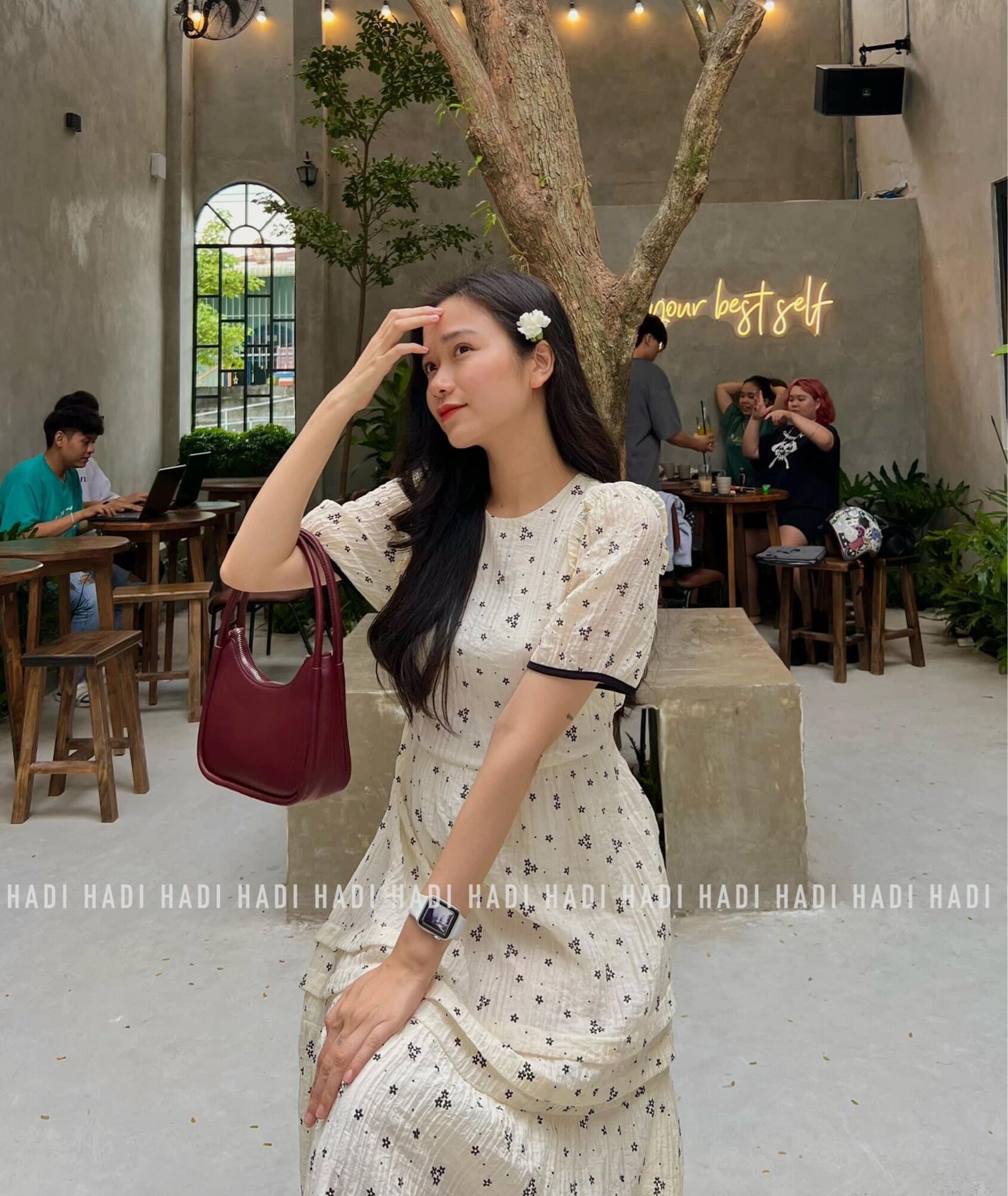 Váy hoa dáng babydoll thắt eo - Trà