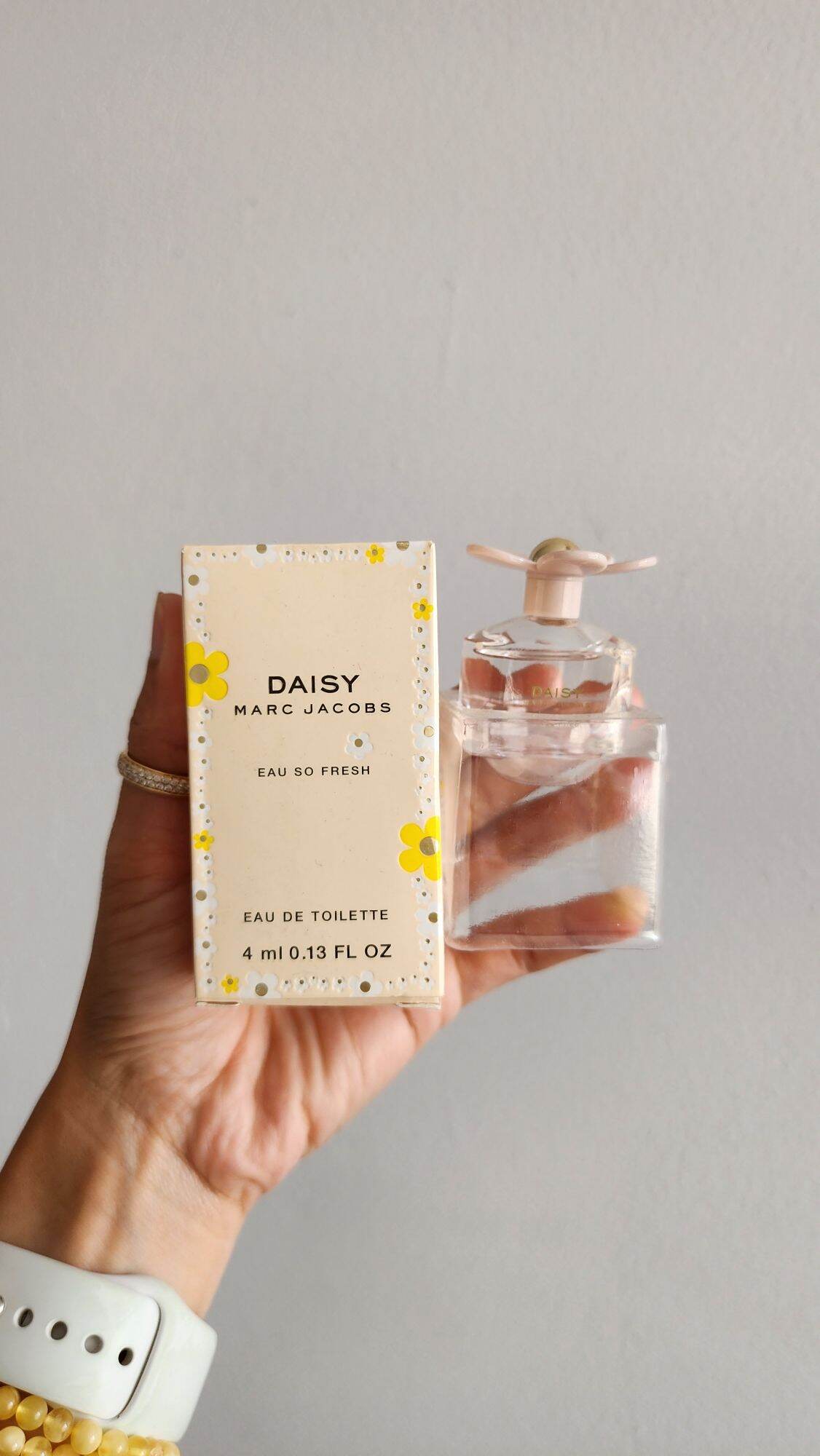 Marc jacobs daisy eau so fresh edt 4ml #ở đây shop chỉ bán hàng chính hãng authentic#
