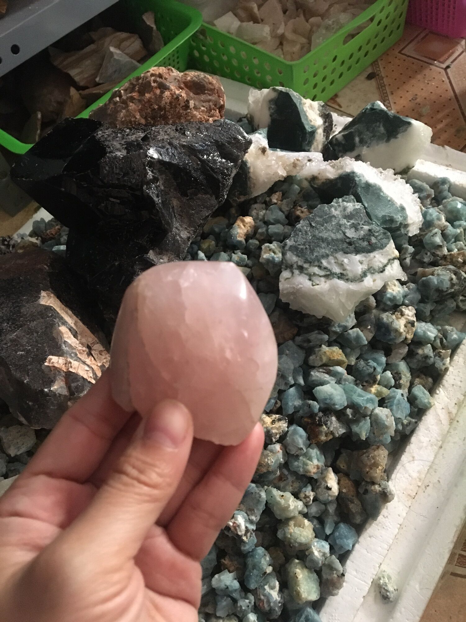 01 Viên Đá Chặn Giấy Thạch Anh Hồng