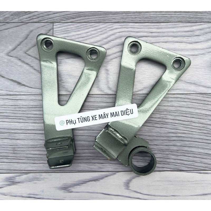 Pad gác chân sắt sau hàng đẹp 1 cặp