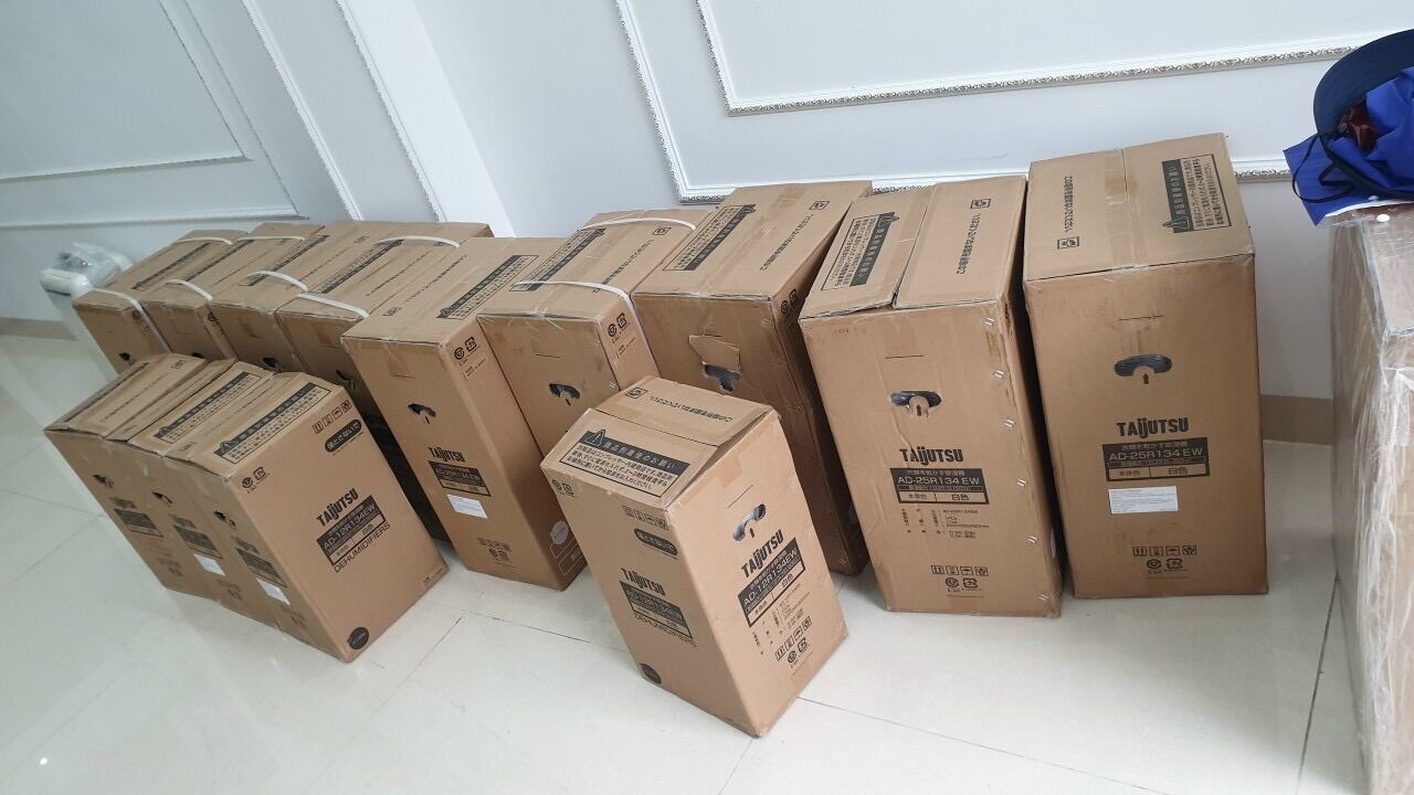 Máy hút ẩm  mới 100% Spair 2022
