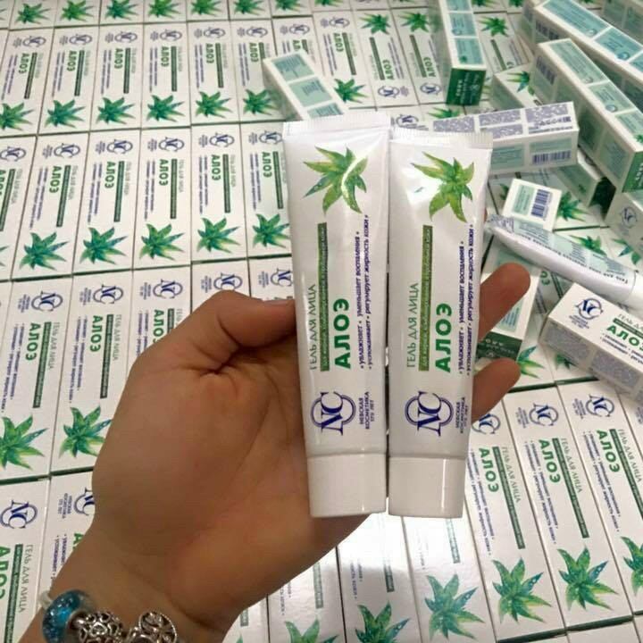 Kem hỗ trợ da dầu mụn từ nha đam Aneo Cream – Tuýp 30g