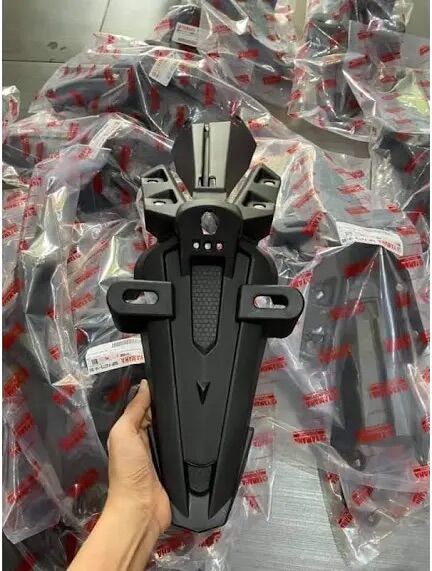 Đuôi dè exciter 150 malay