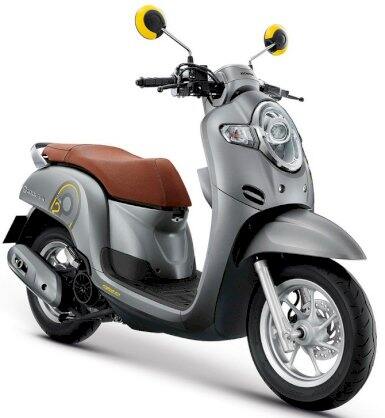 Tem Scoopy Club12 cho xe màu Bạc nhám