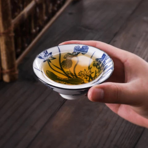 tách trà hoa kiểu nhật