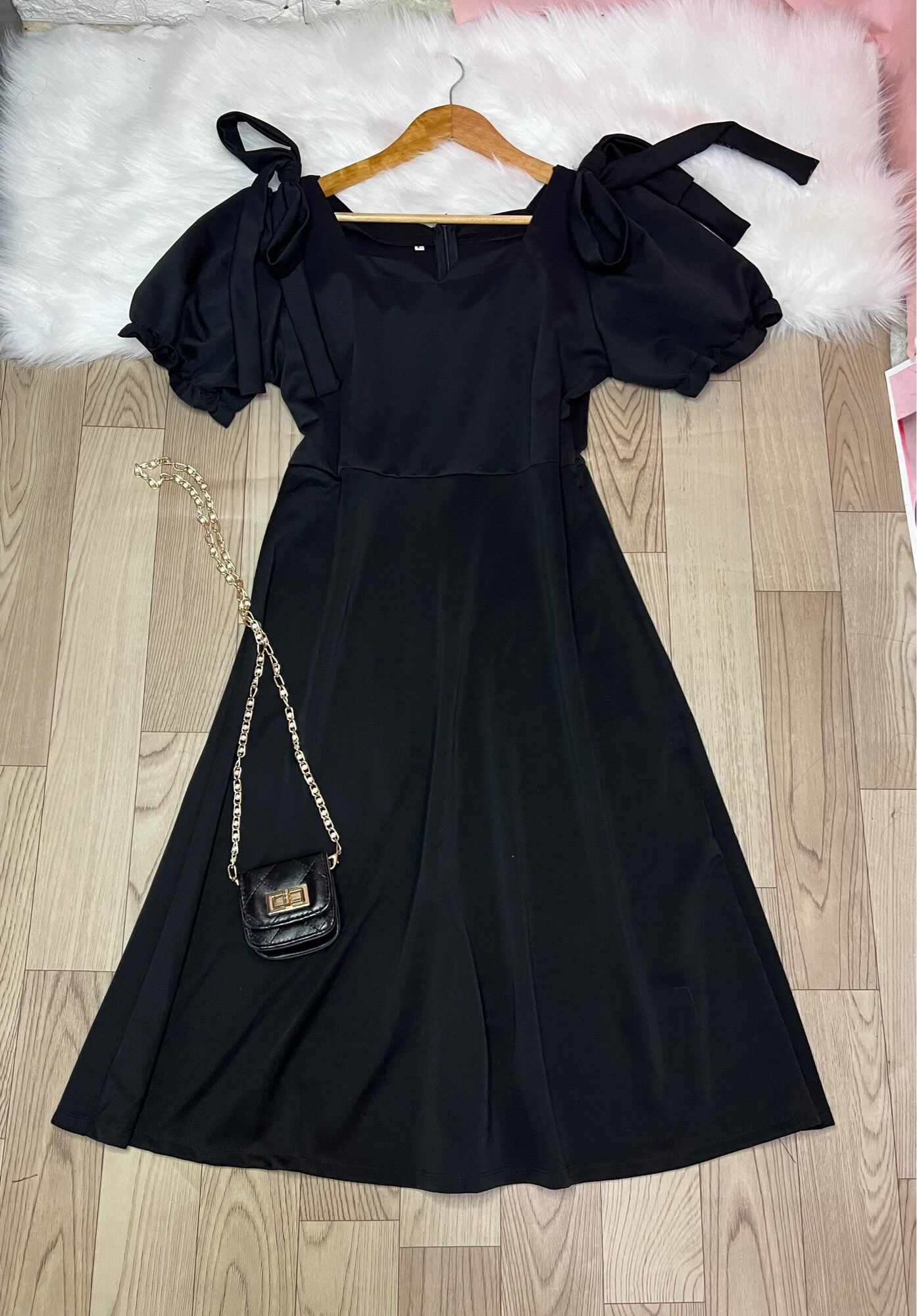 Đầm Midi đính nơ vai Bigsize 60kg đến 95kg