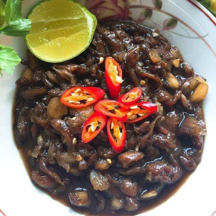 Mắm chua cá lia thia Út Lớn