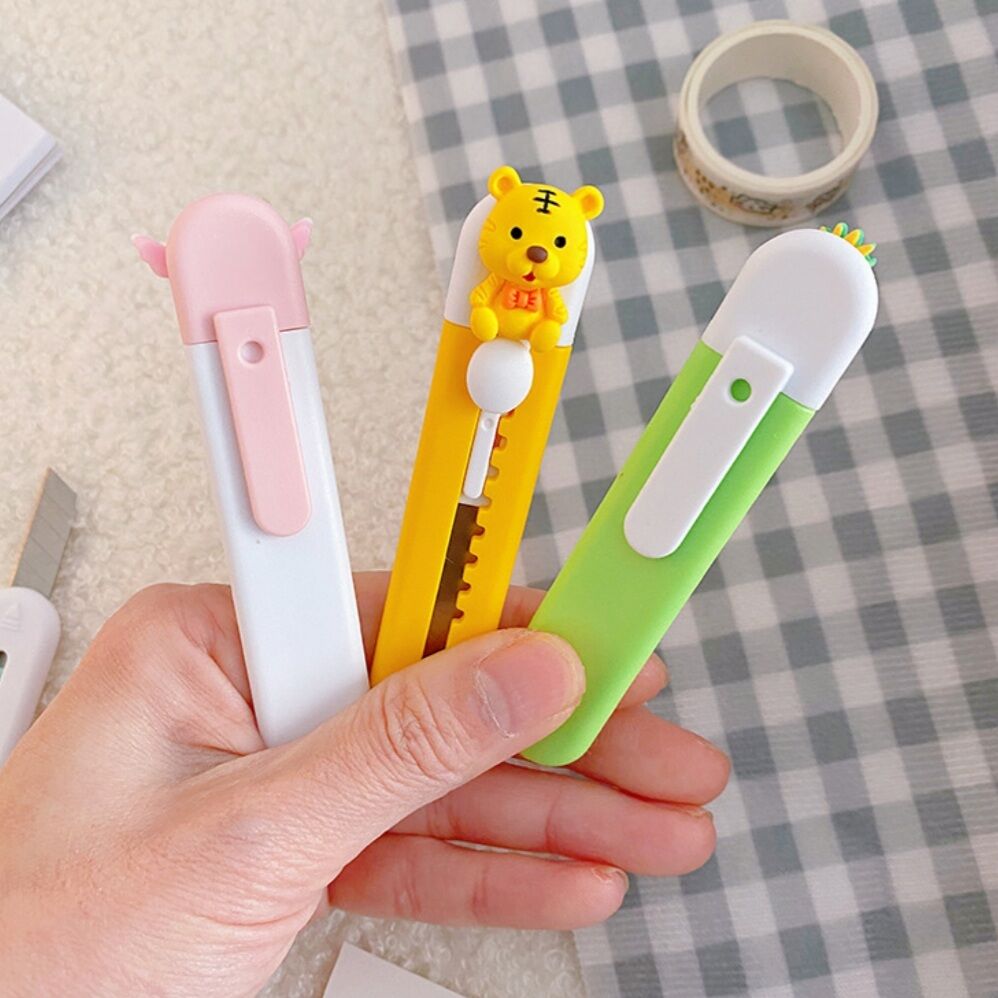 Dao Rọc Giấy Mini Gắn Icon Dễ Thương Bear.House